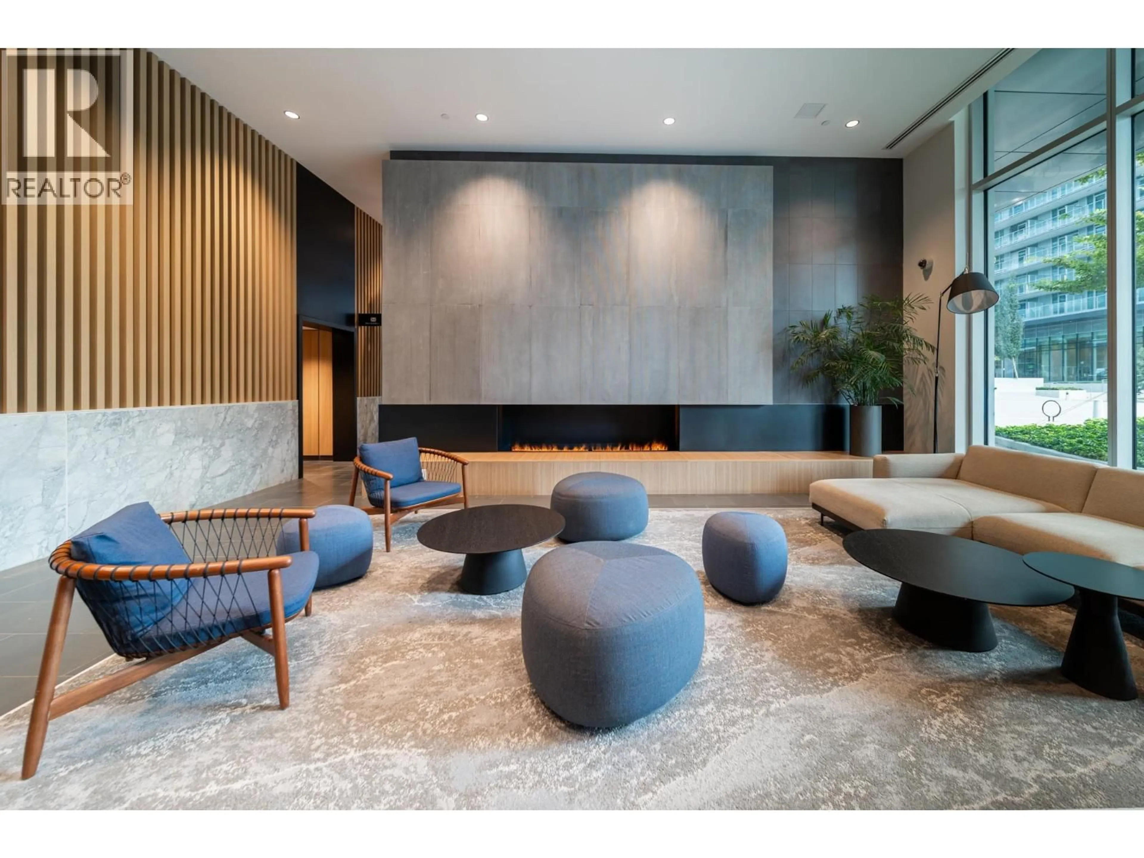 Lobby for 302 - 3833 EVERGREEN PLACE, Burnaby British Columbia V3J0M2