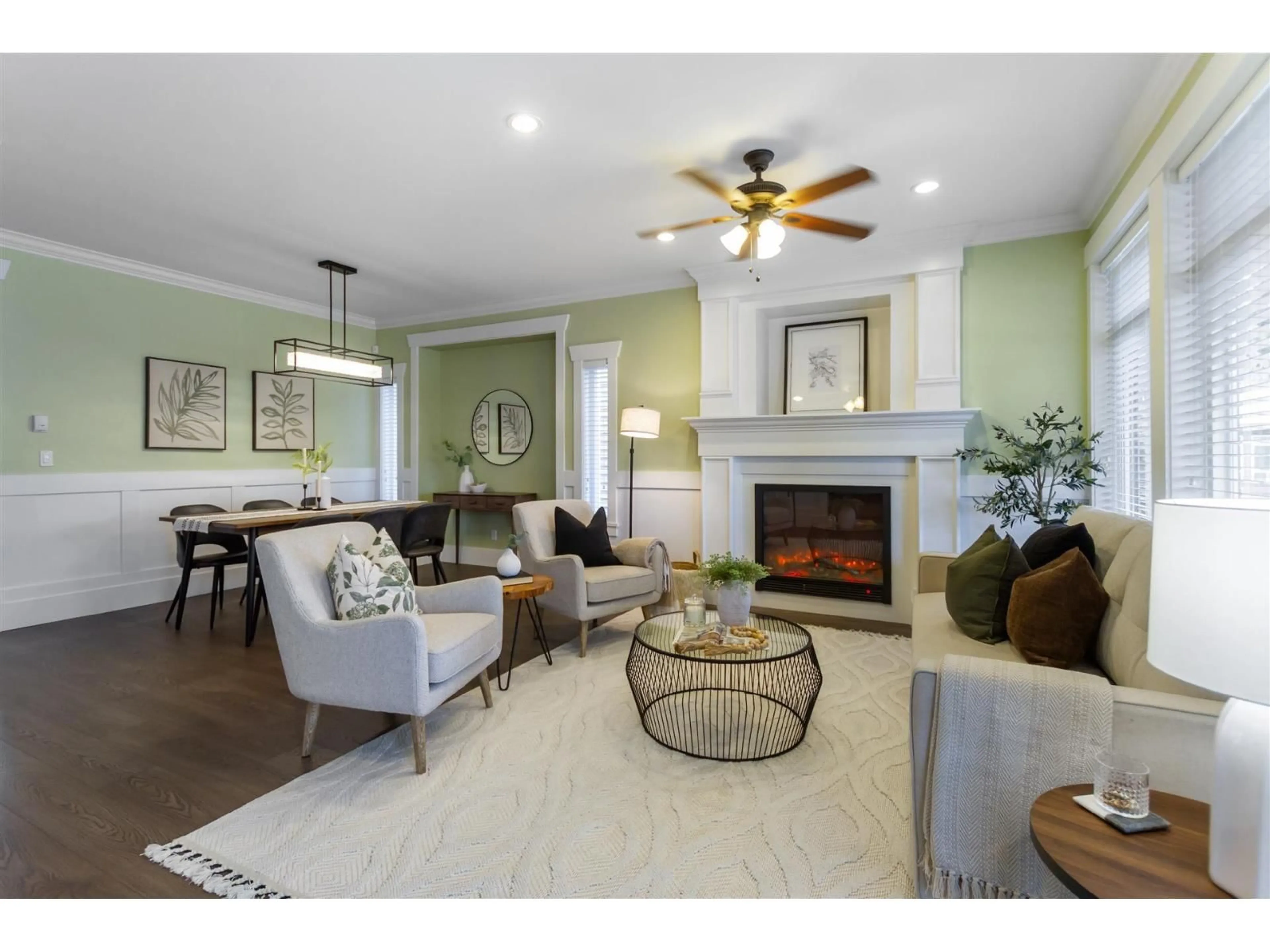 Living room with furniture, unknown for 5856 131ST STREET, Surrey British Columbia V3X0E4