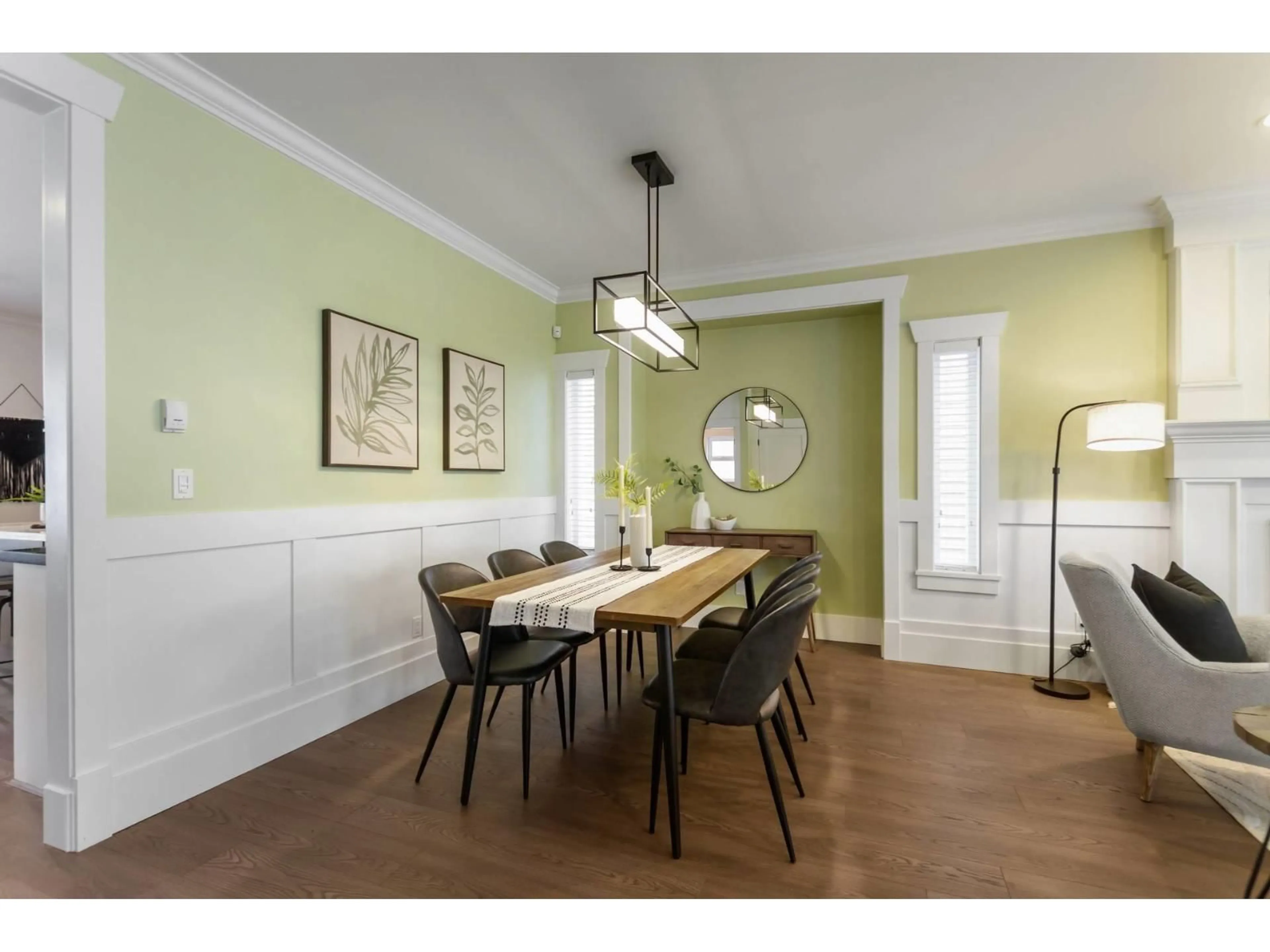 Dining room, wood/laminate floor for 5856 131ST STREET, Surrey British Columbia V3X0E4
