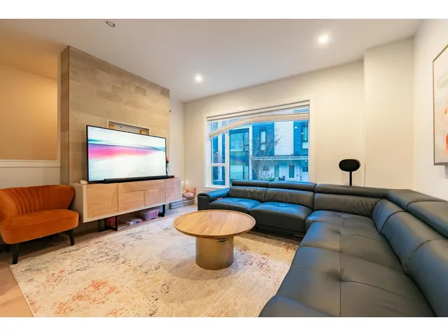 180 - 2277 OAK MEADOWS DRIVE, Surrey 5