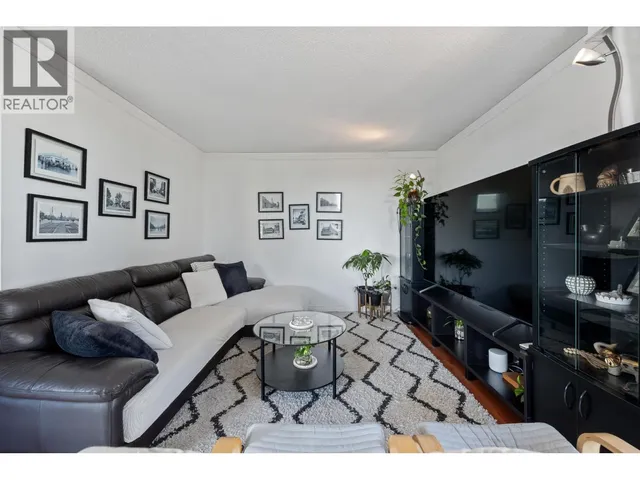1003 - 3737 BARTLETT COURT, Burnaby 5