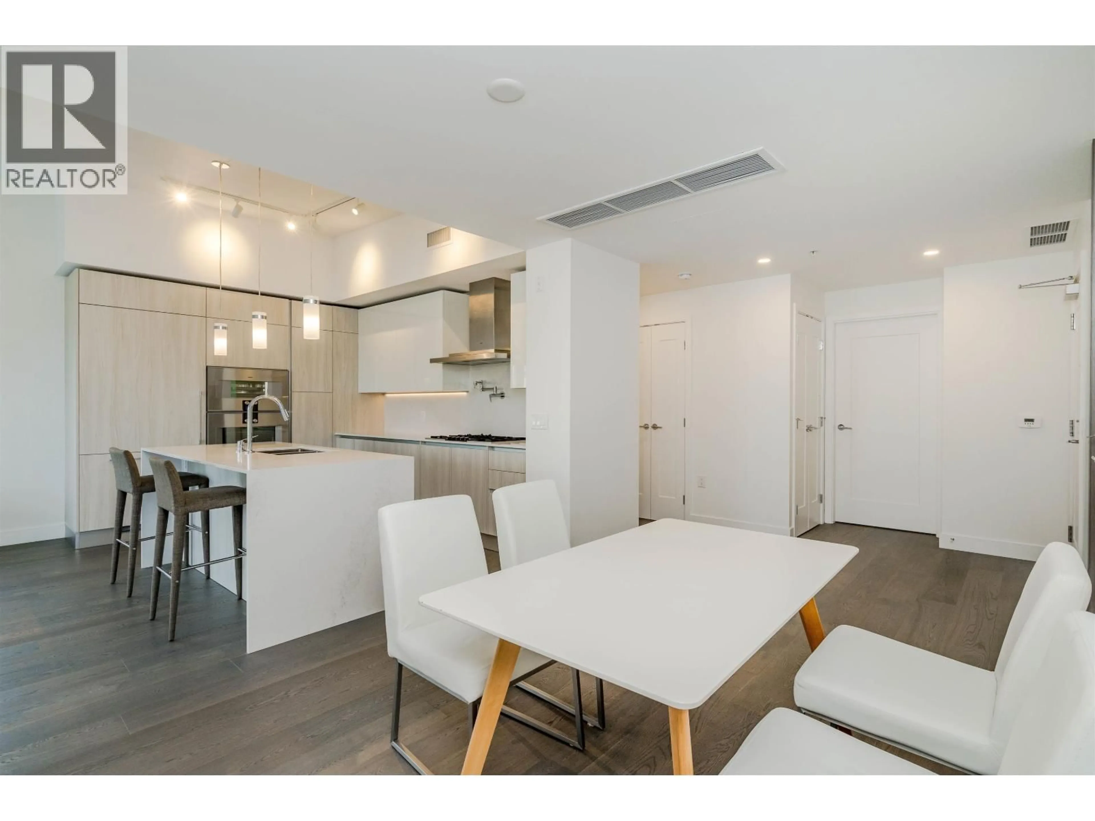 Open concept kitchen, unknown for 602 - 477 59TH AVENUE, Vancouver British Columbia V5X1X4