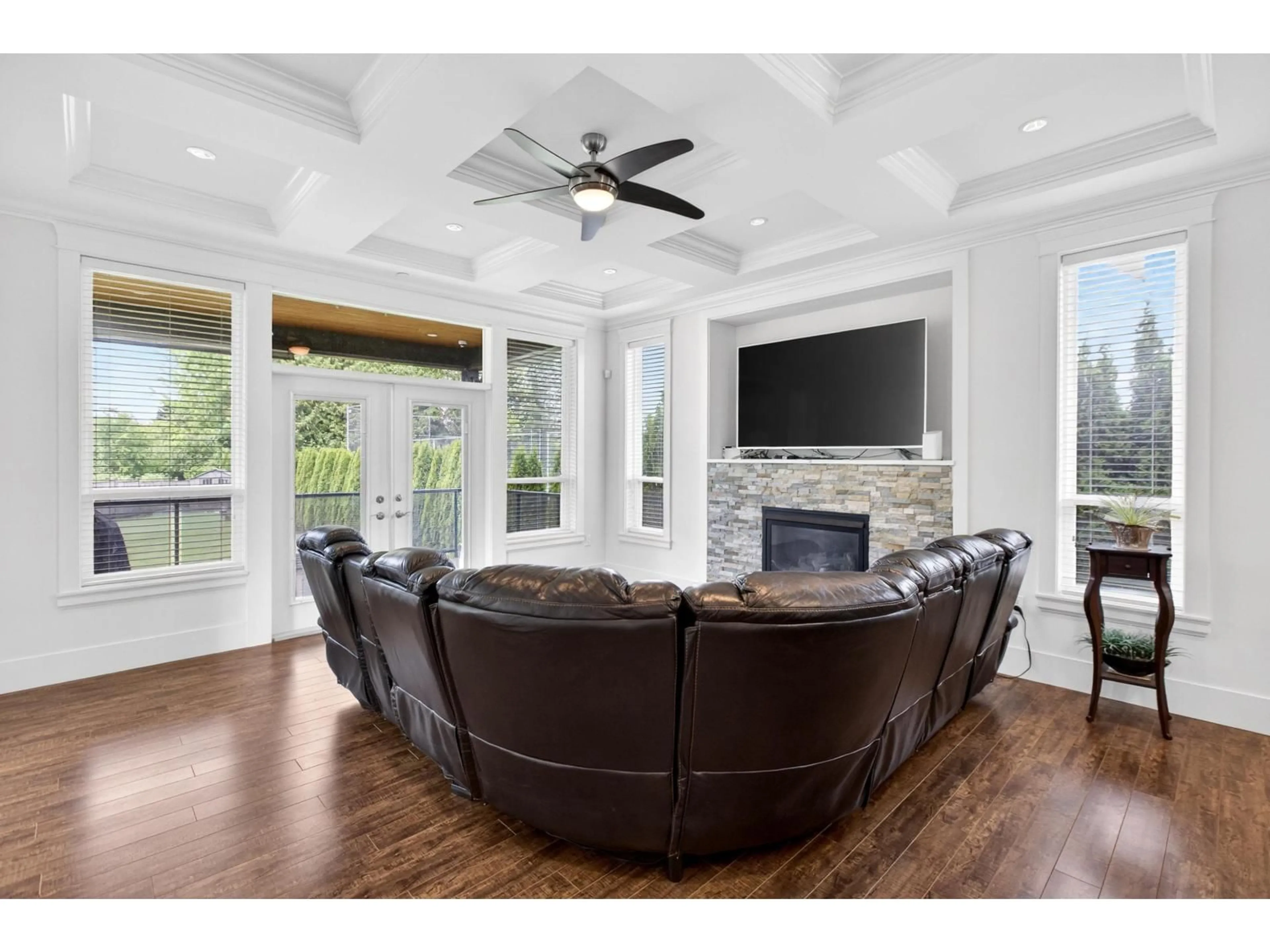 Living room with furniture, unknown for 21833 51 AVENUE, Langley British Columbia V3A8P7