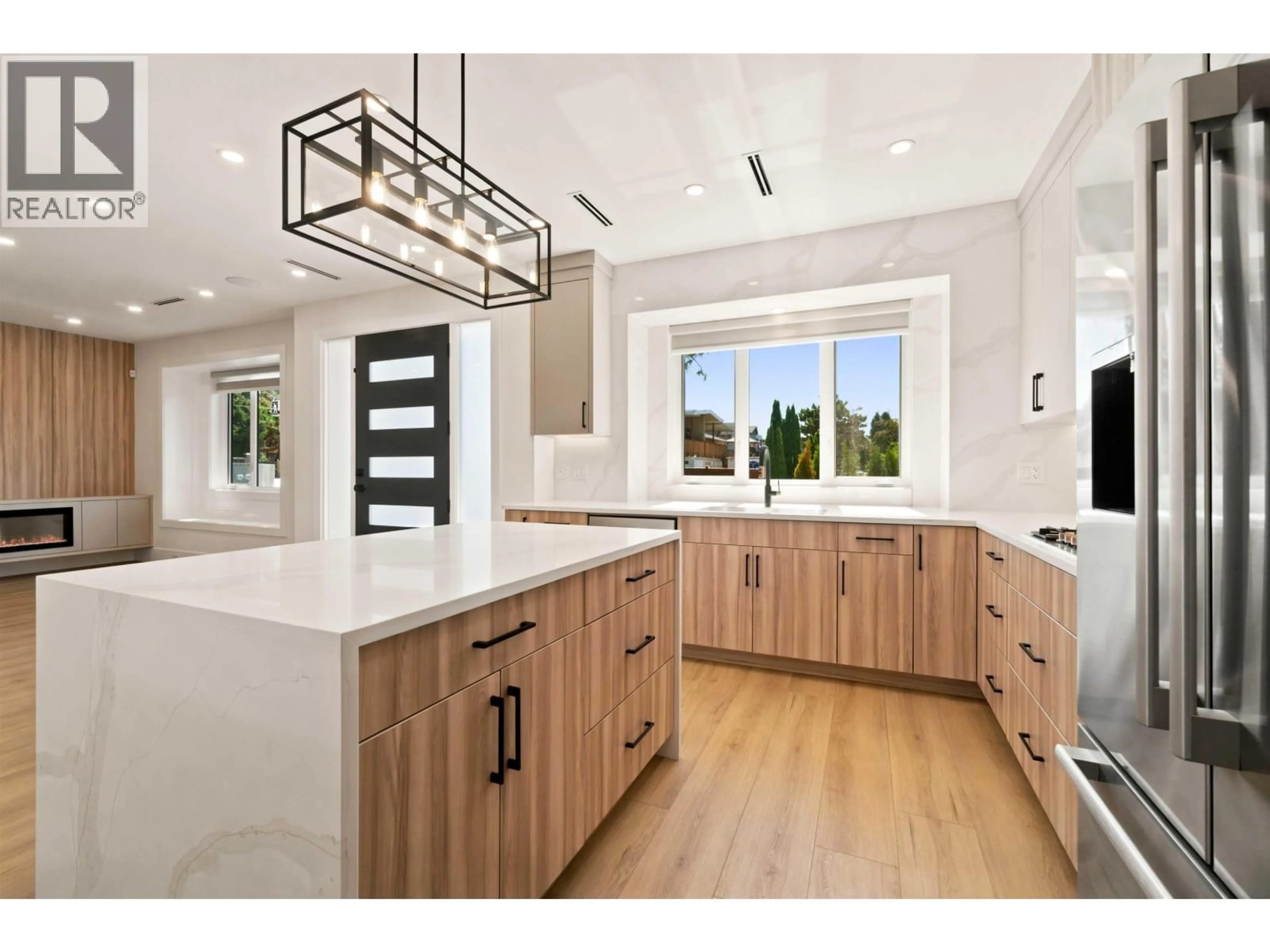 Open concept kitchen, unknown for 1 - 3871 SPRINGFIELD DRIVE, Richmond British Columbia V7E1Z3