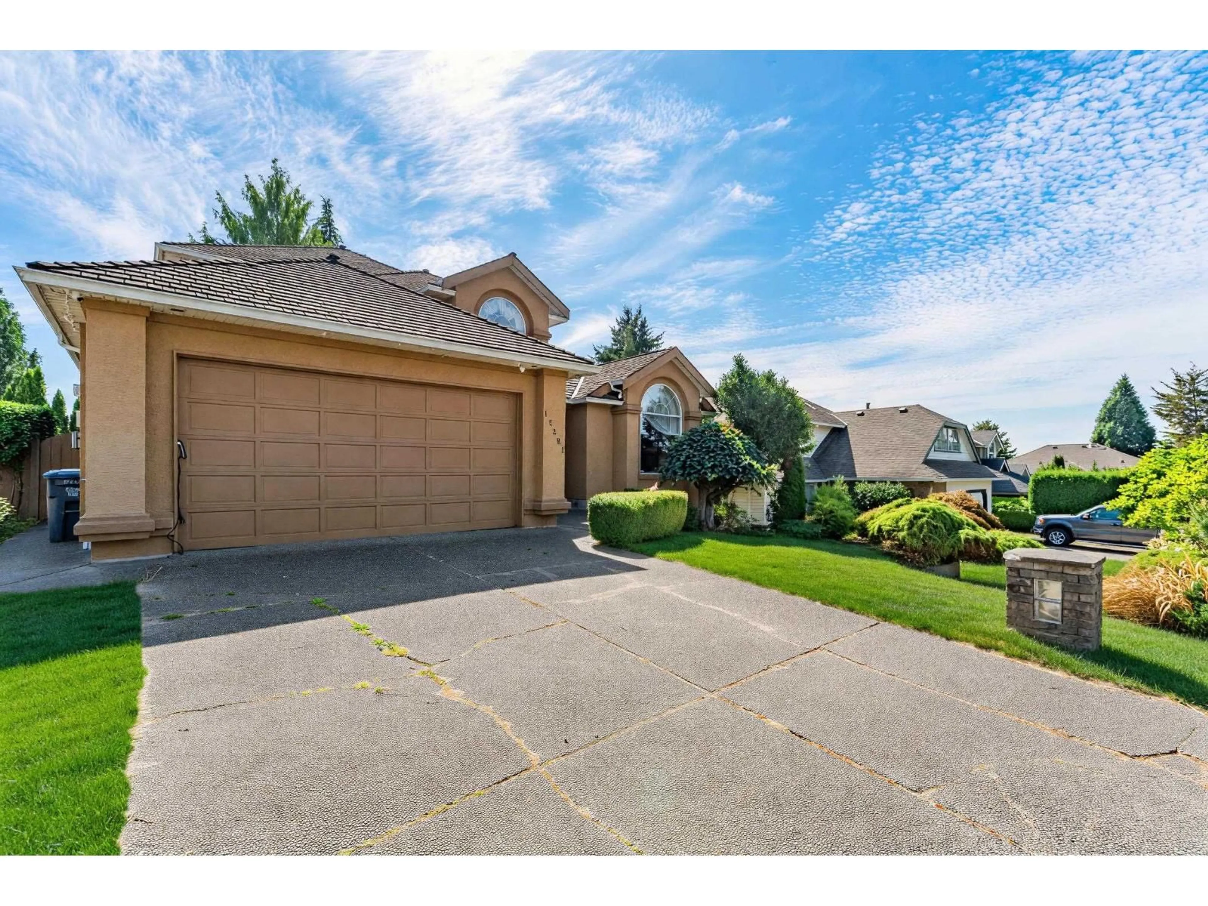 Unknown for 15390 80A AVENUE, Surrey British Columbia V3S7X7
