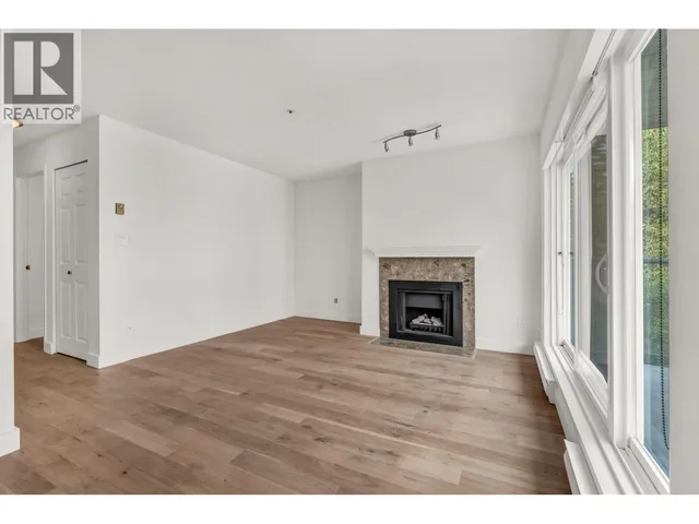 204 - 833 16TH AVENUE, Vancouver 4