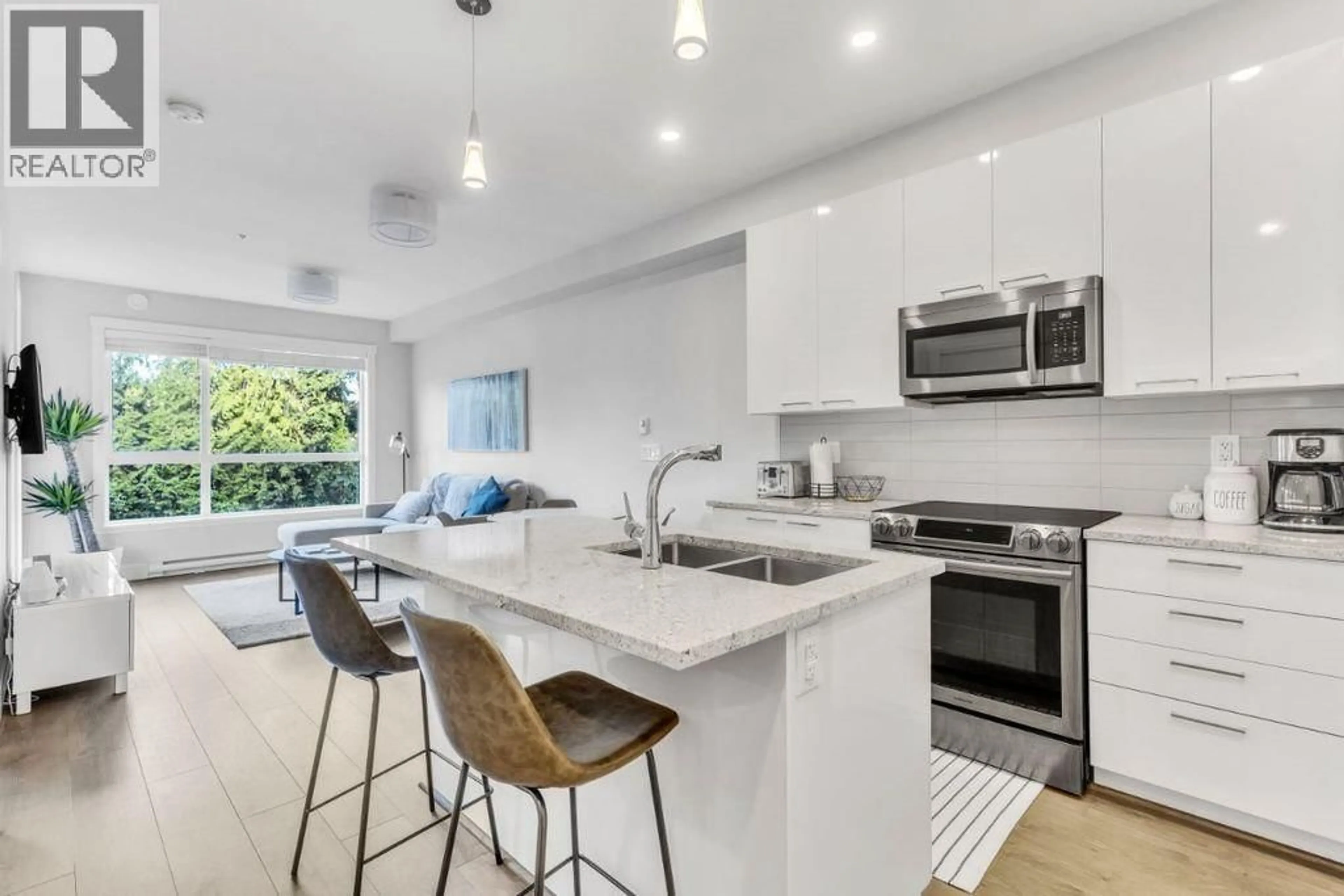 Open concept kitchen, ceramic/tile floor for 503 - 22315 122 AVENUE, Maple Ridge British Columbia V2X4K7