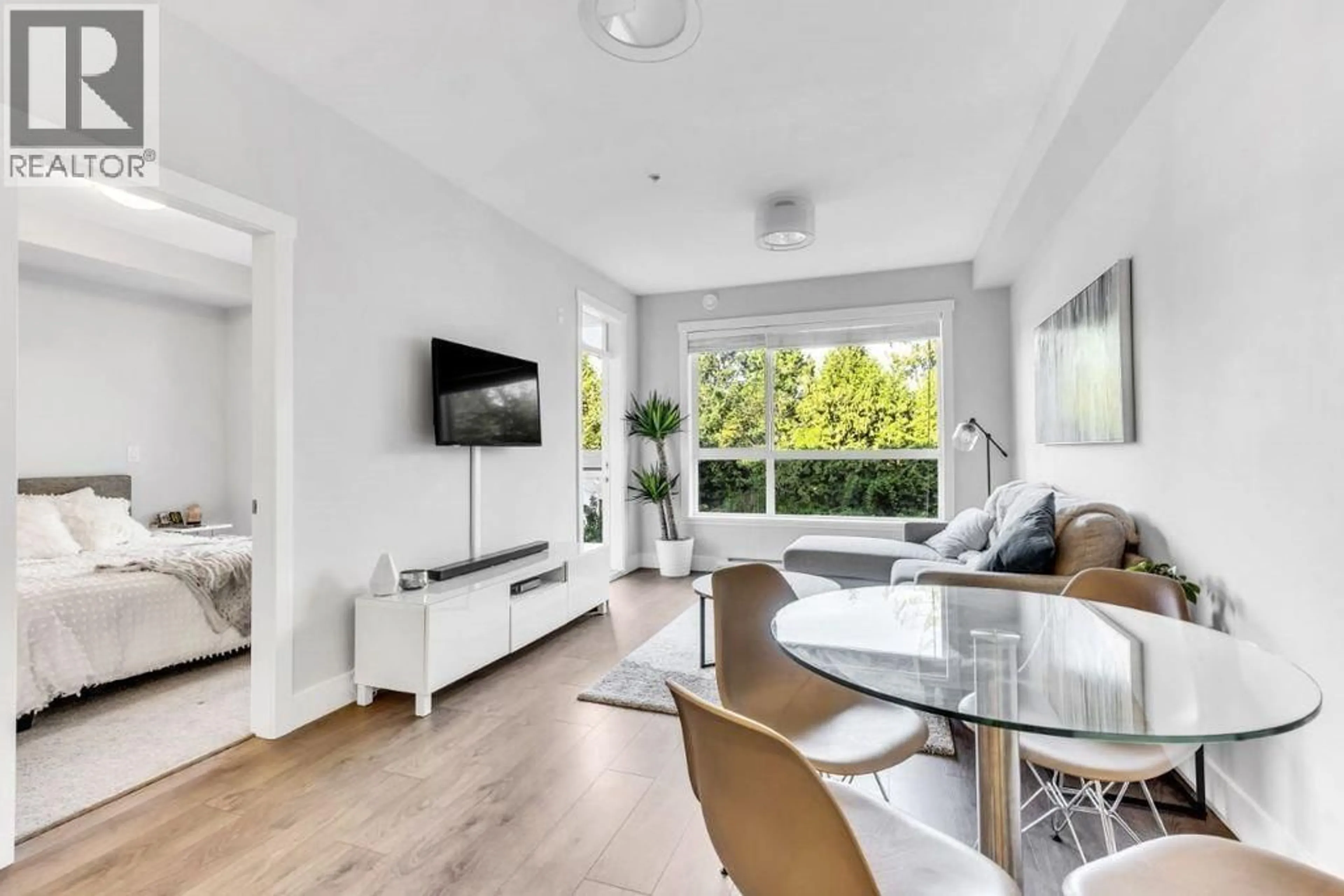 Living room with furniture, unknown for 503 - 22315 122 AVENUE, Maple Ridge British Columbia V2X4K7