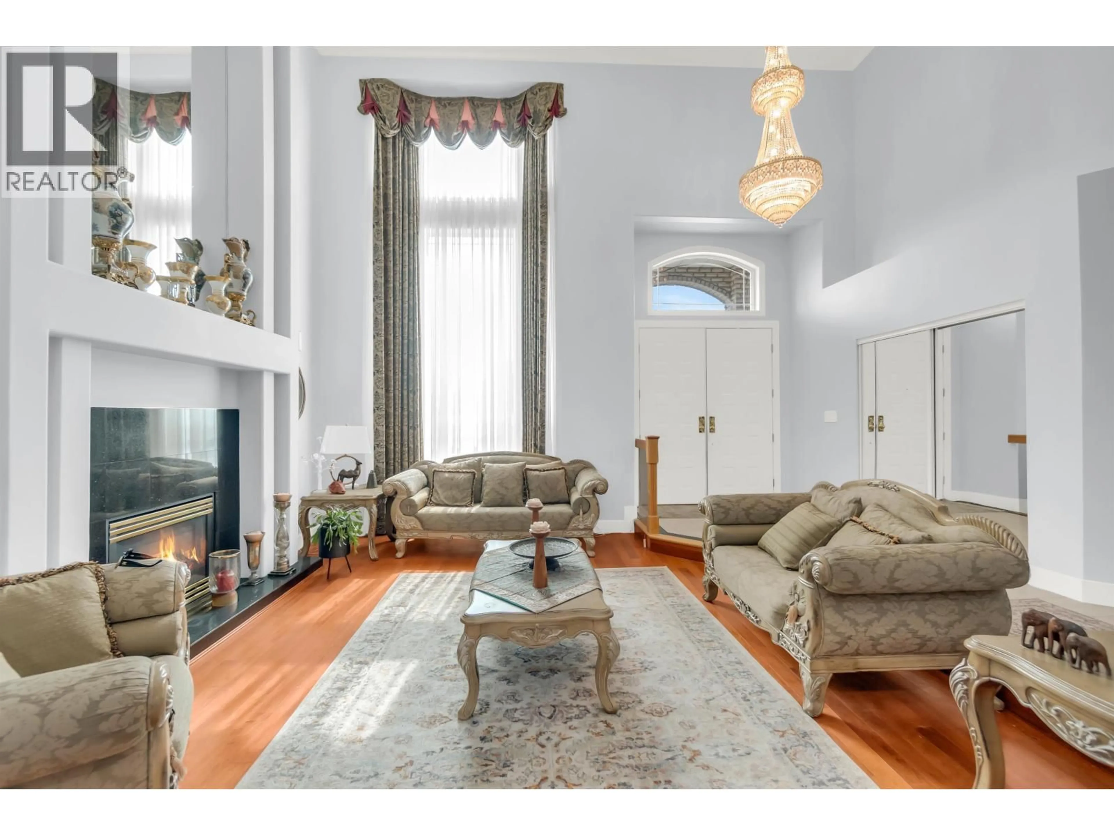 Living room with furniture, unknown for 3179 ARRROWSMITH PLACE, Coquitlam British Columbia V3E3B5