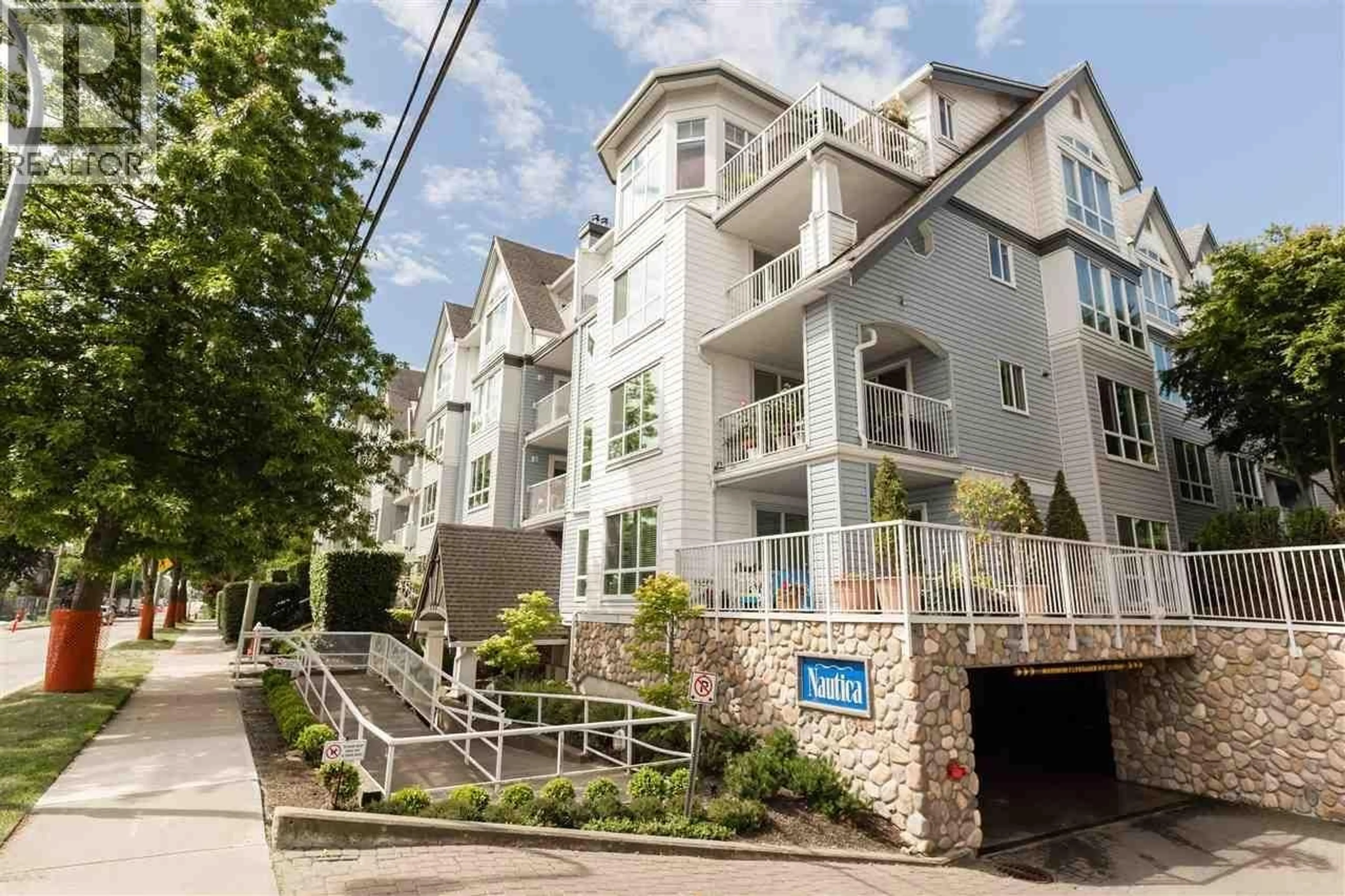 Unknown for 422 - 12639 NO.2 ROAD, Richmond British Columbia V7E6N6