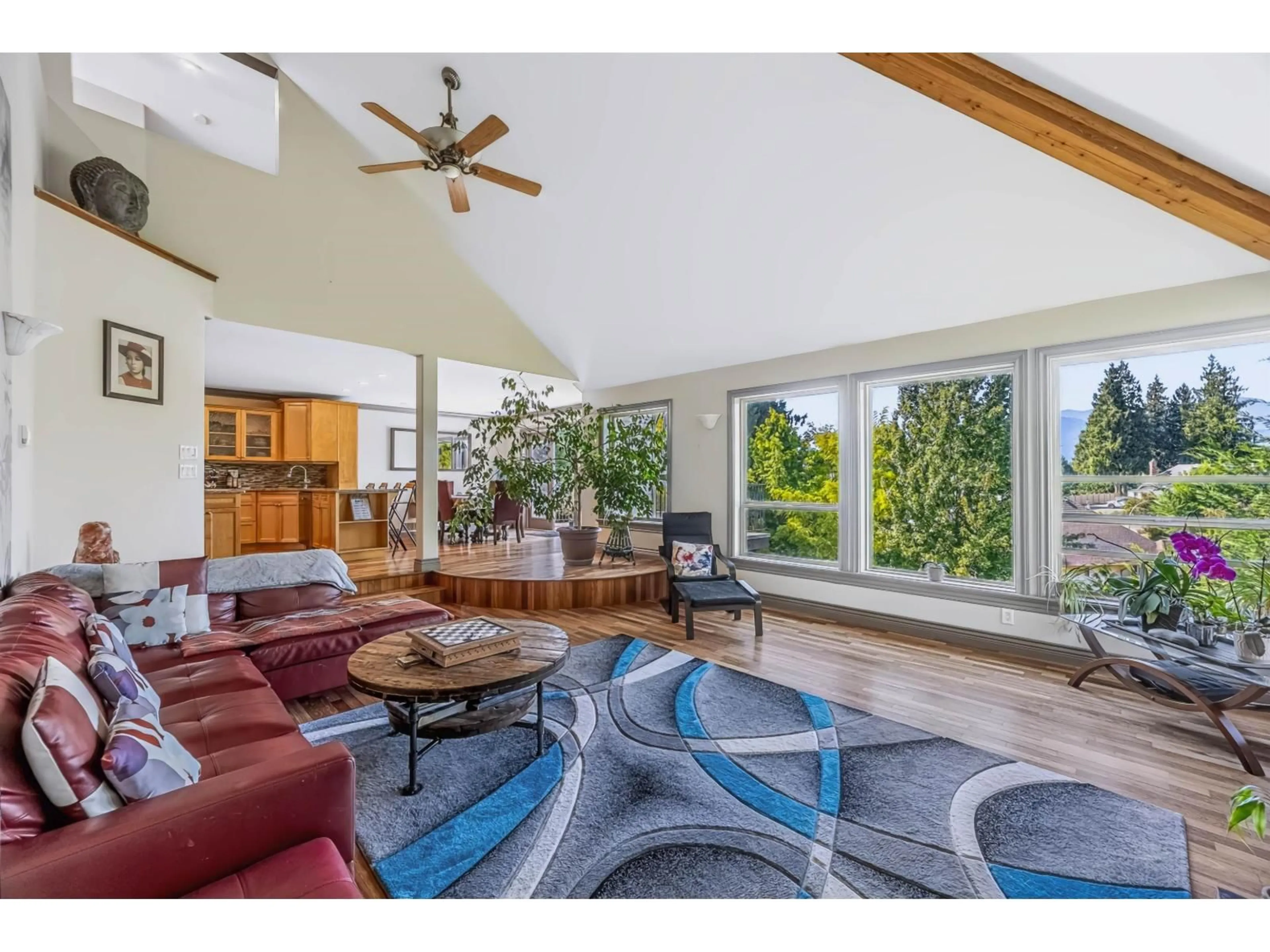 Living room with furniture, unknown for 10132 KENSWOOD DRIVE, Chilliwack British Columbia V2P7N4
