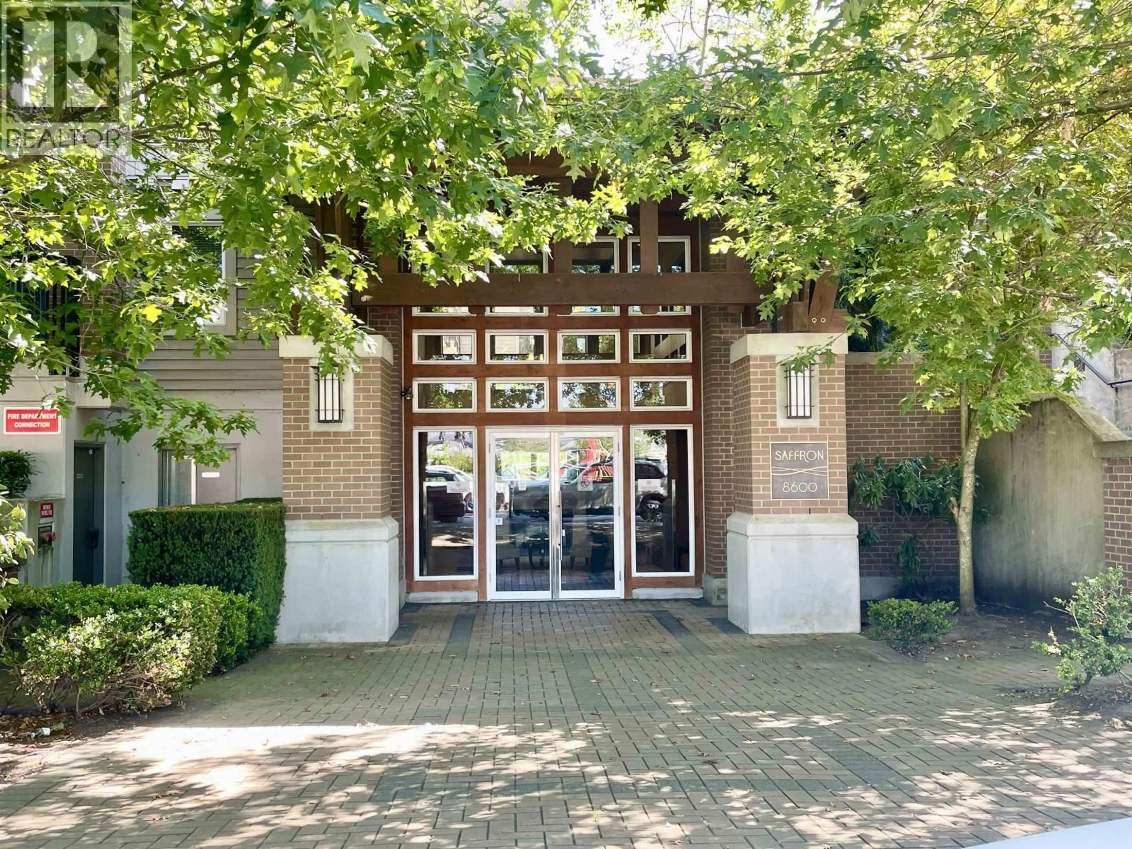 Indoor foyer for 301 - 8600 PARK ROAD, Richmond British Columbia V6Y0C3