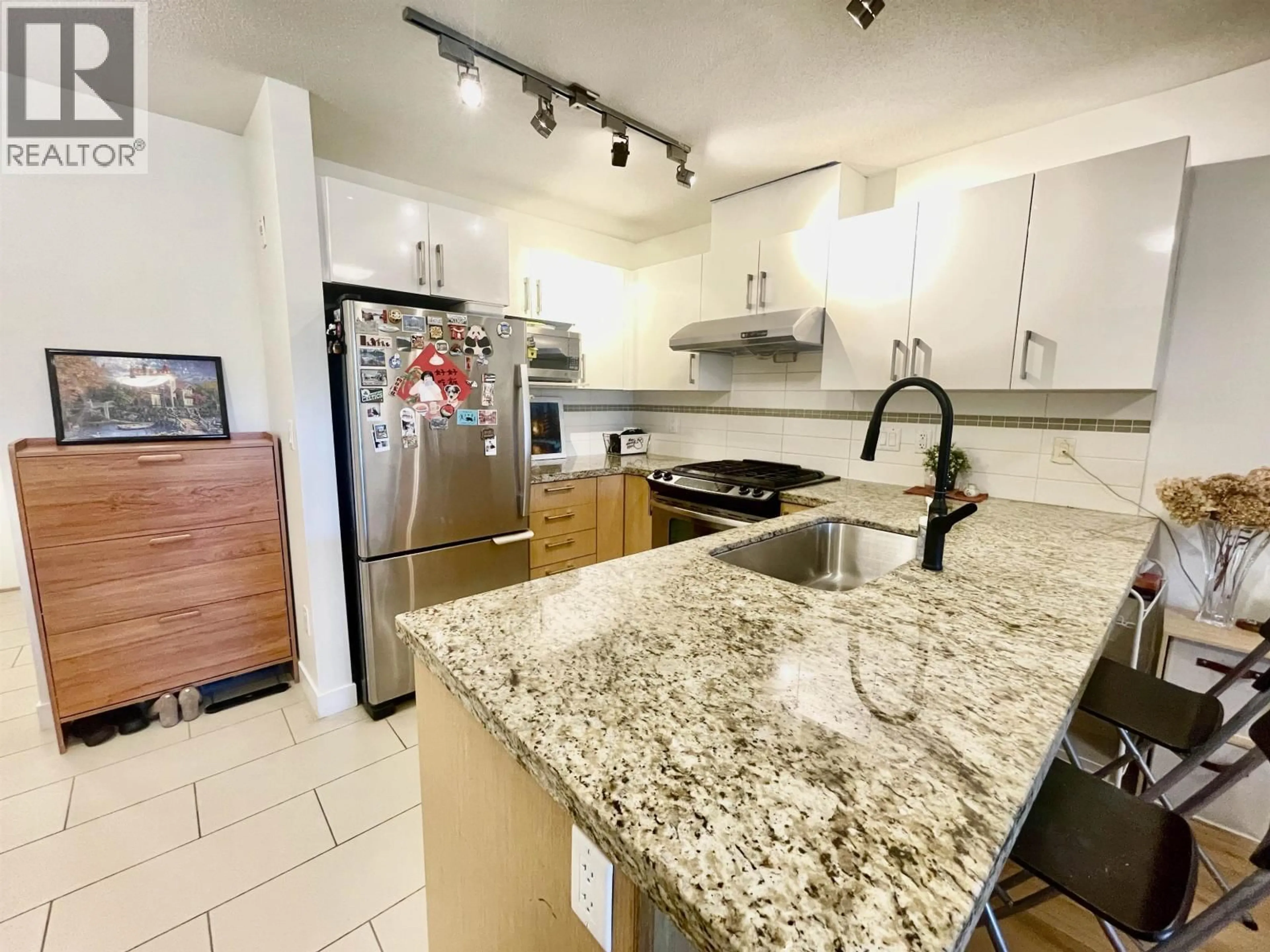 Open concept kitchen, ceramic/tile floor for 301 - 8600 PARK ROAD, Richmond British Columbia V6Y0C3
