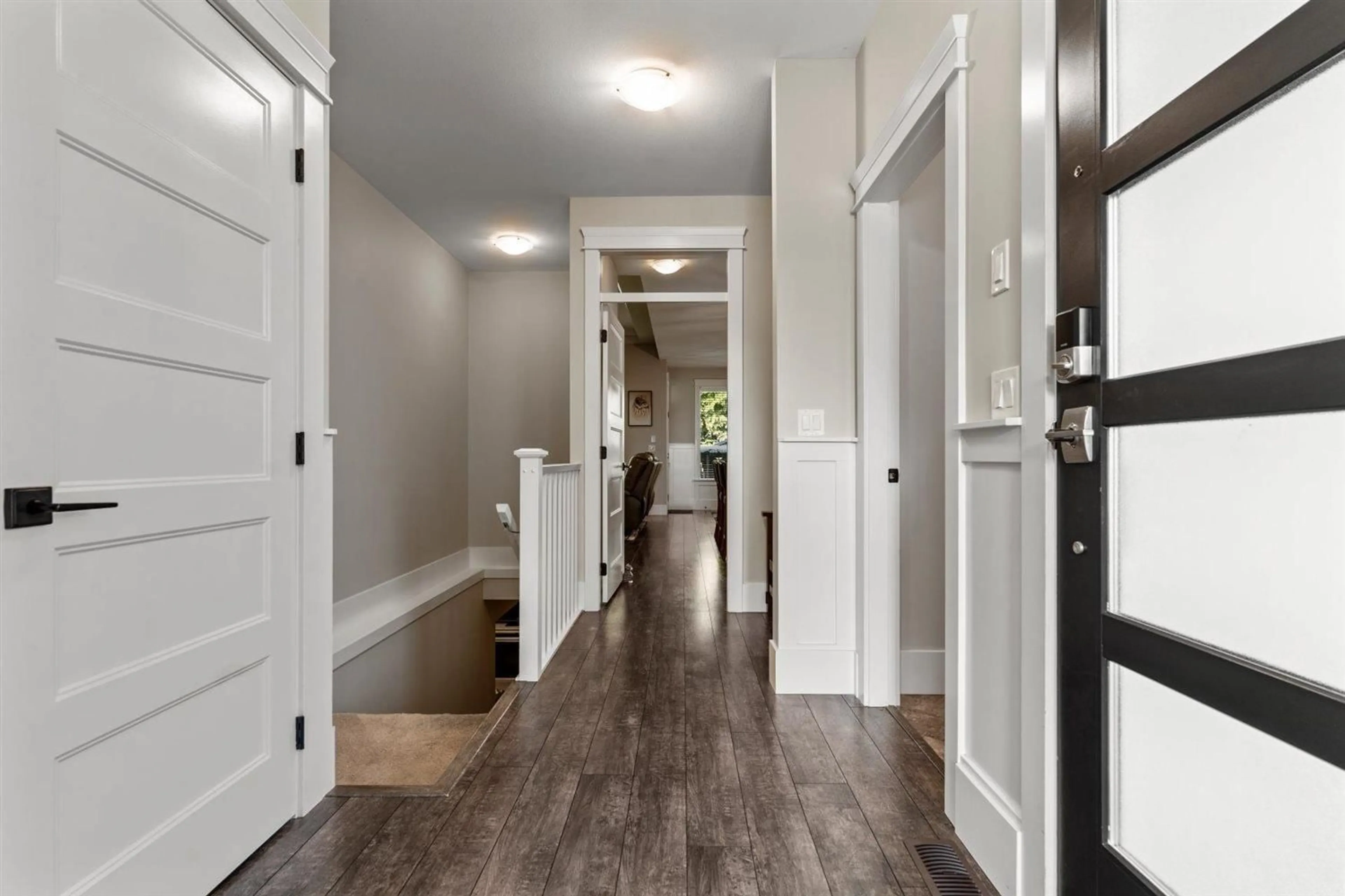 Indoor entryway for 2 - 46213 HAK'WELES ROAD, Chilliwack British Columbia V2C0C6