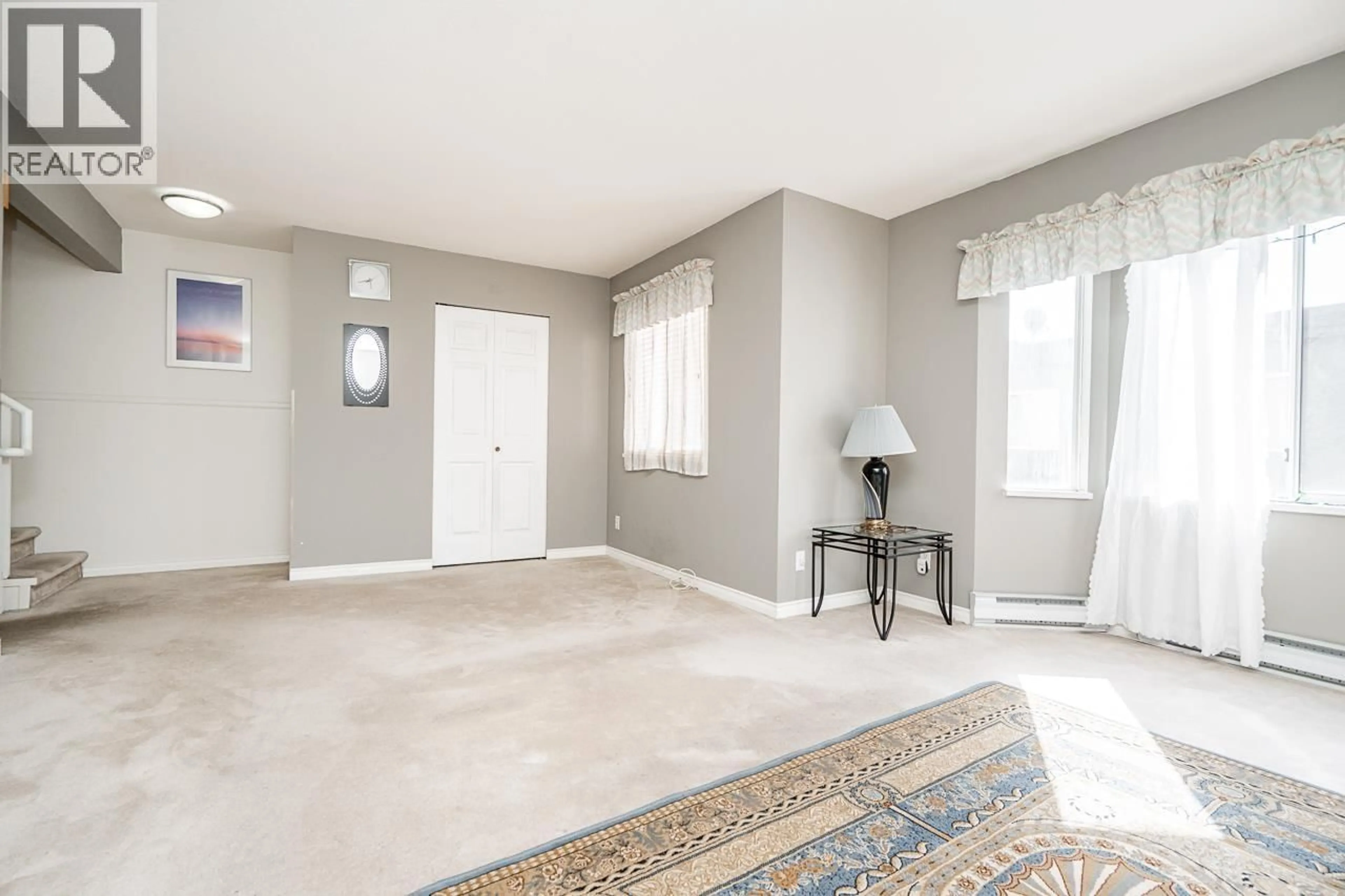 Indoor entryway for B - 6984 LINDEN AVENUE, Burnaby British Columbia V5E3G6