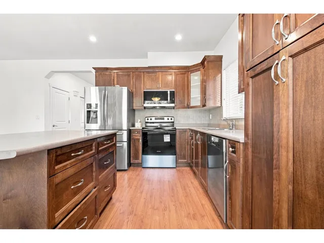 6110 150 STREET, Surrey 5
