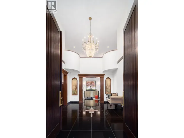 5550 KINGSTON ROAD, Vancouver 5