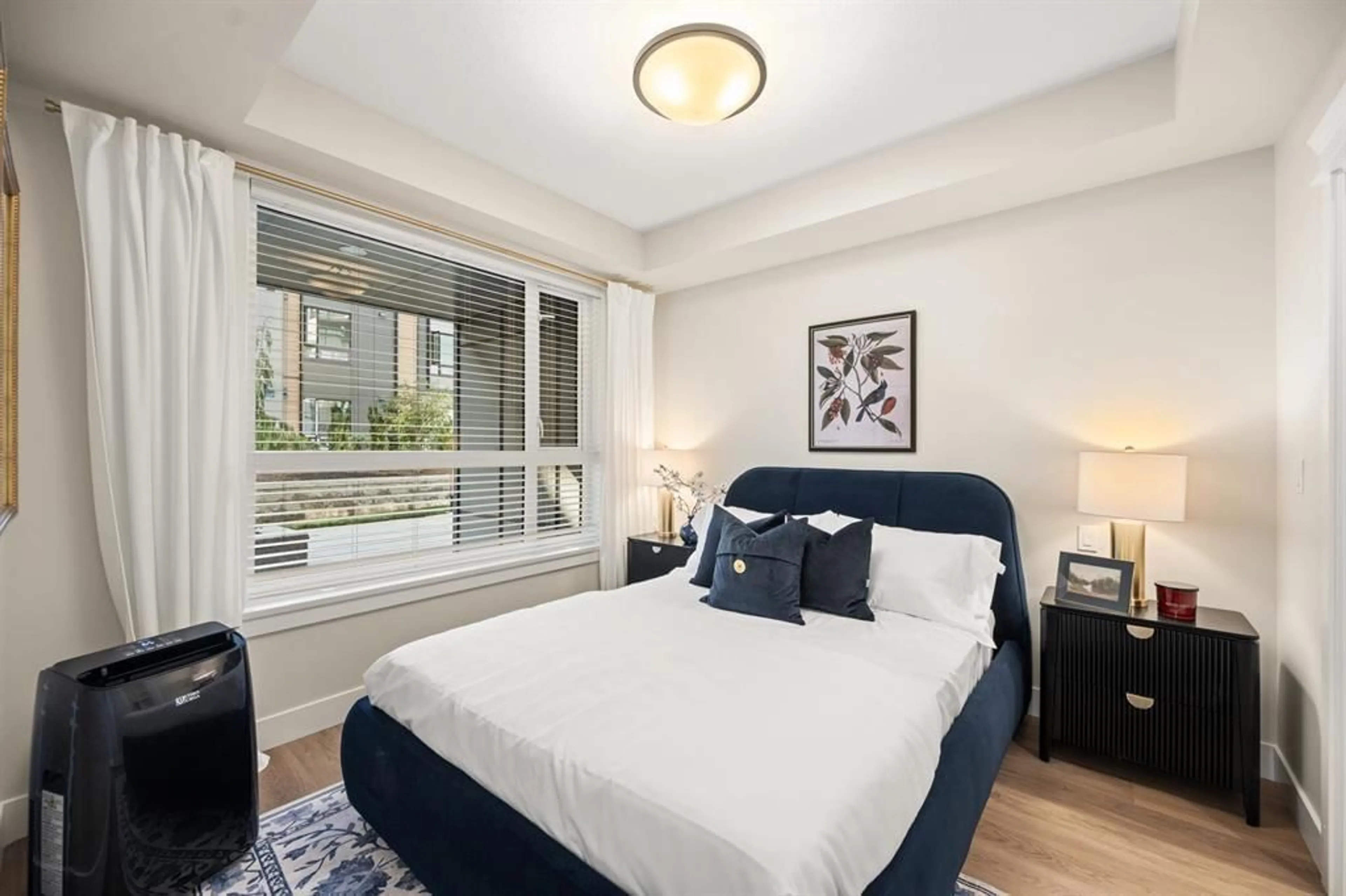 Bedroom with bed, unknown for 307 - 11063 RAVINE ROAD, Surrey British Columbia V3T3X5