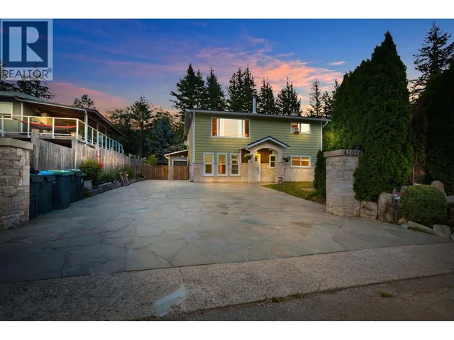 42056 BIRKEN ROAD, Squamish 5