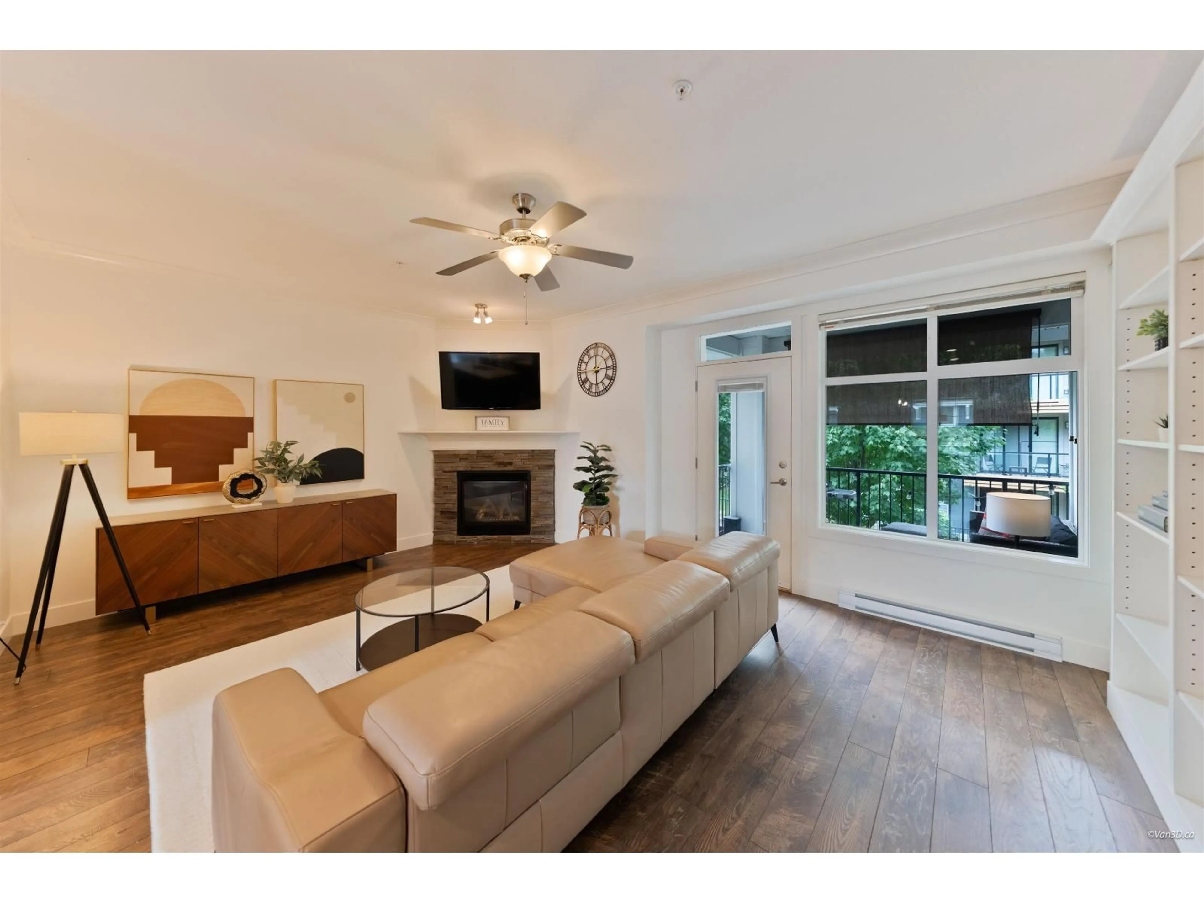 Living room with furniture, unknown for 44 - 5469 CHINOOK STREET, Chilliwack British Columbia V2R0T5