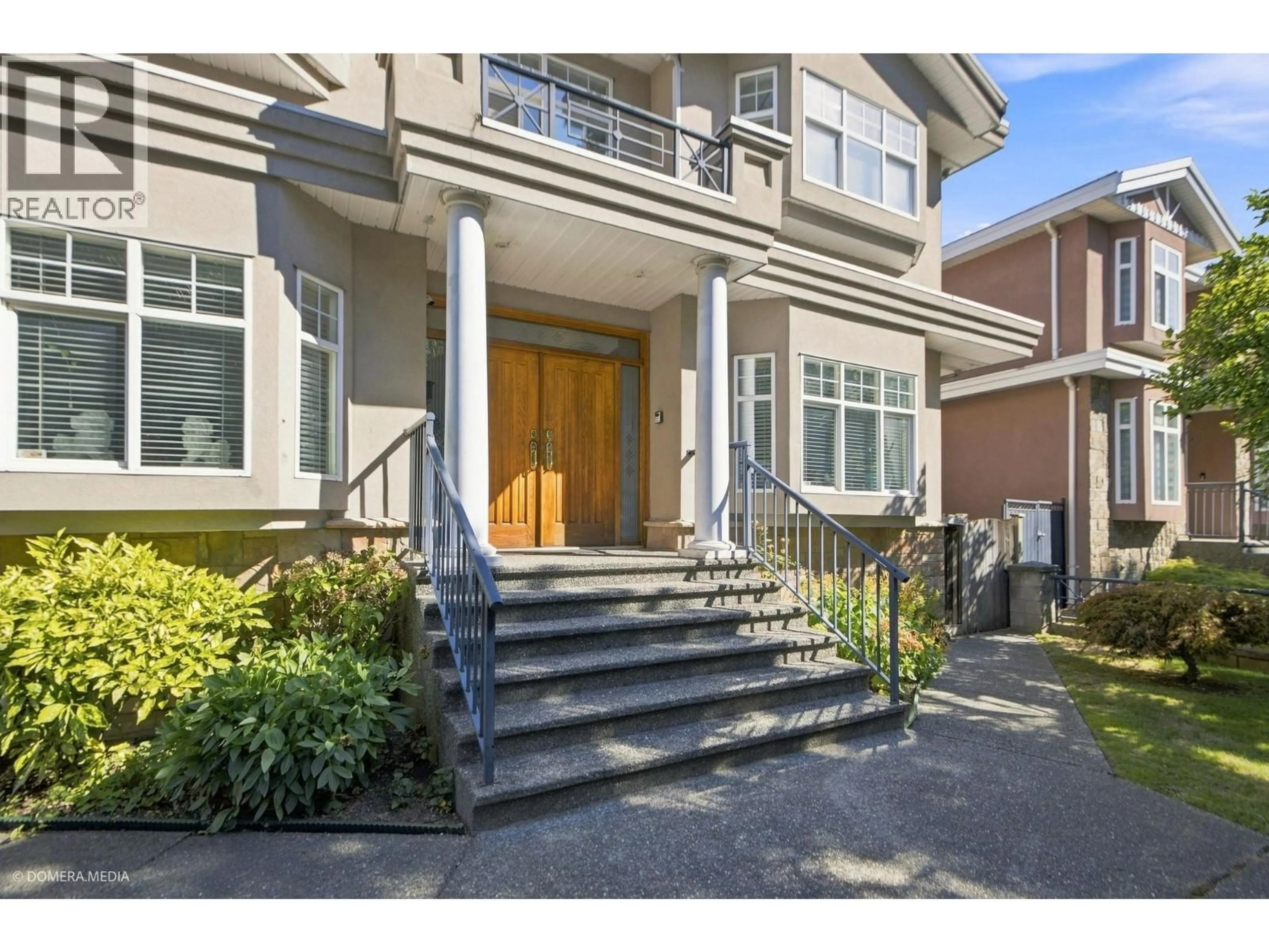 Indoor entryway for 1437 58TH AVENUE, Vancouver British Columbia V5P2B9
