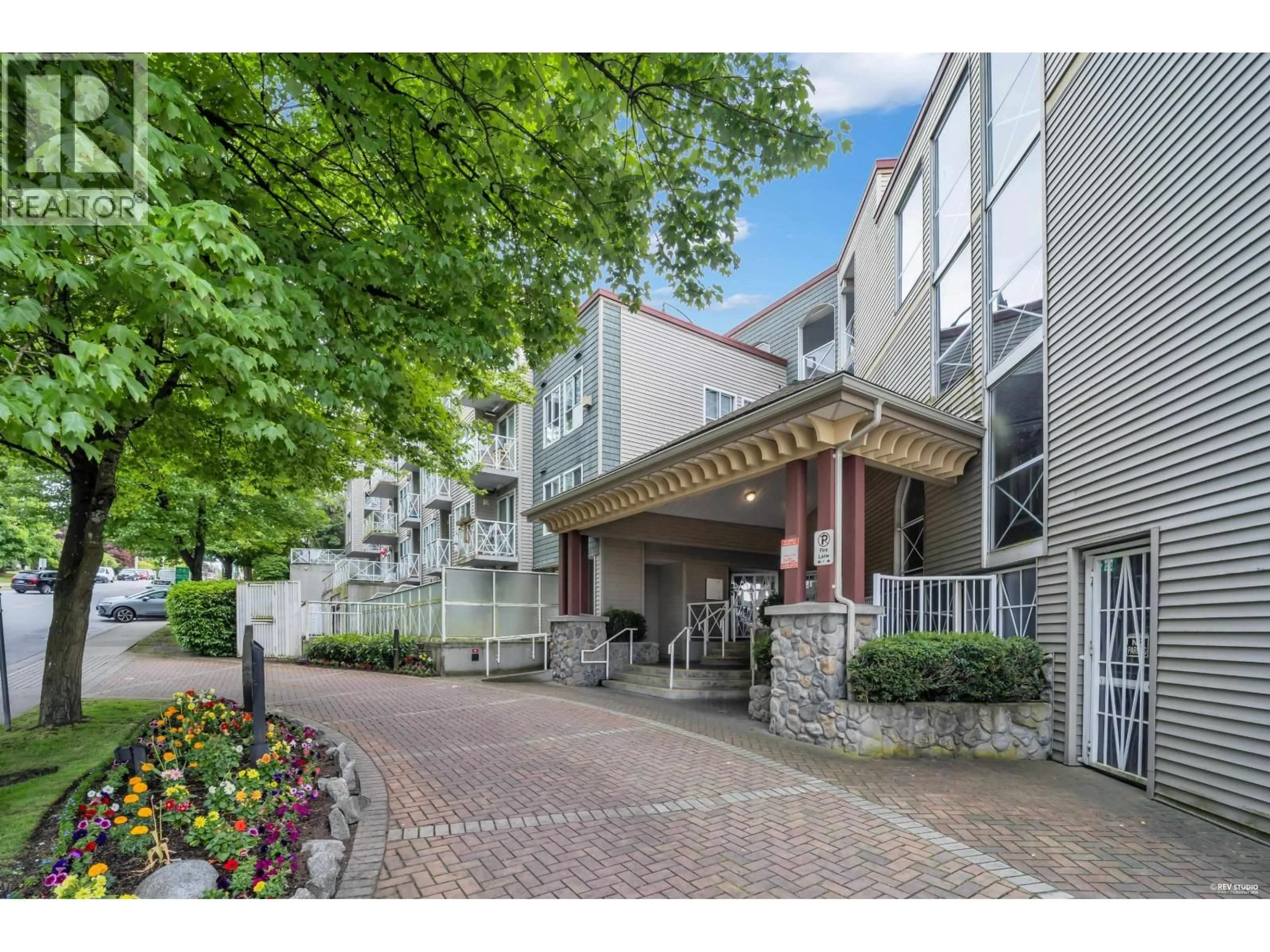 Unknown for 514 - 528 ROCHESTER AVENUE, Coquitlam British Columbia V3K7A5