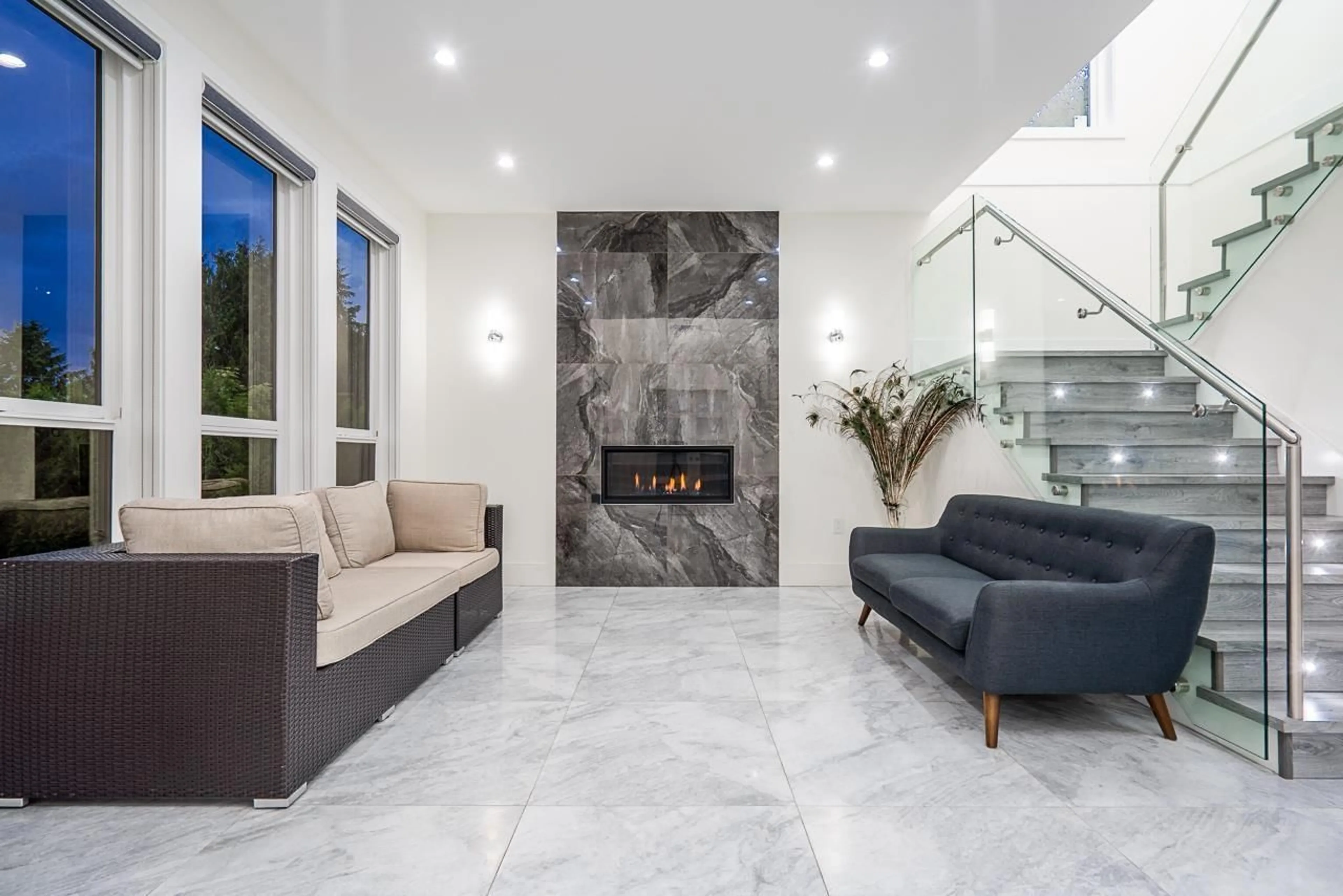 Unknown for 10490 125A STREET, Surrey British Columbia V3V5A3