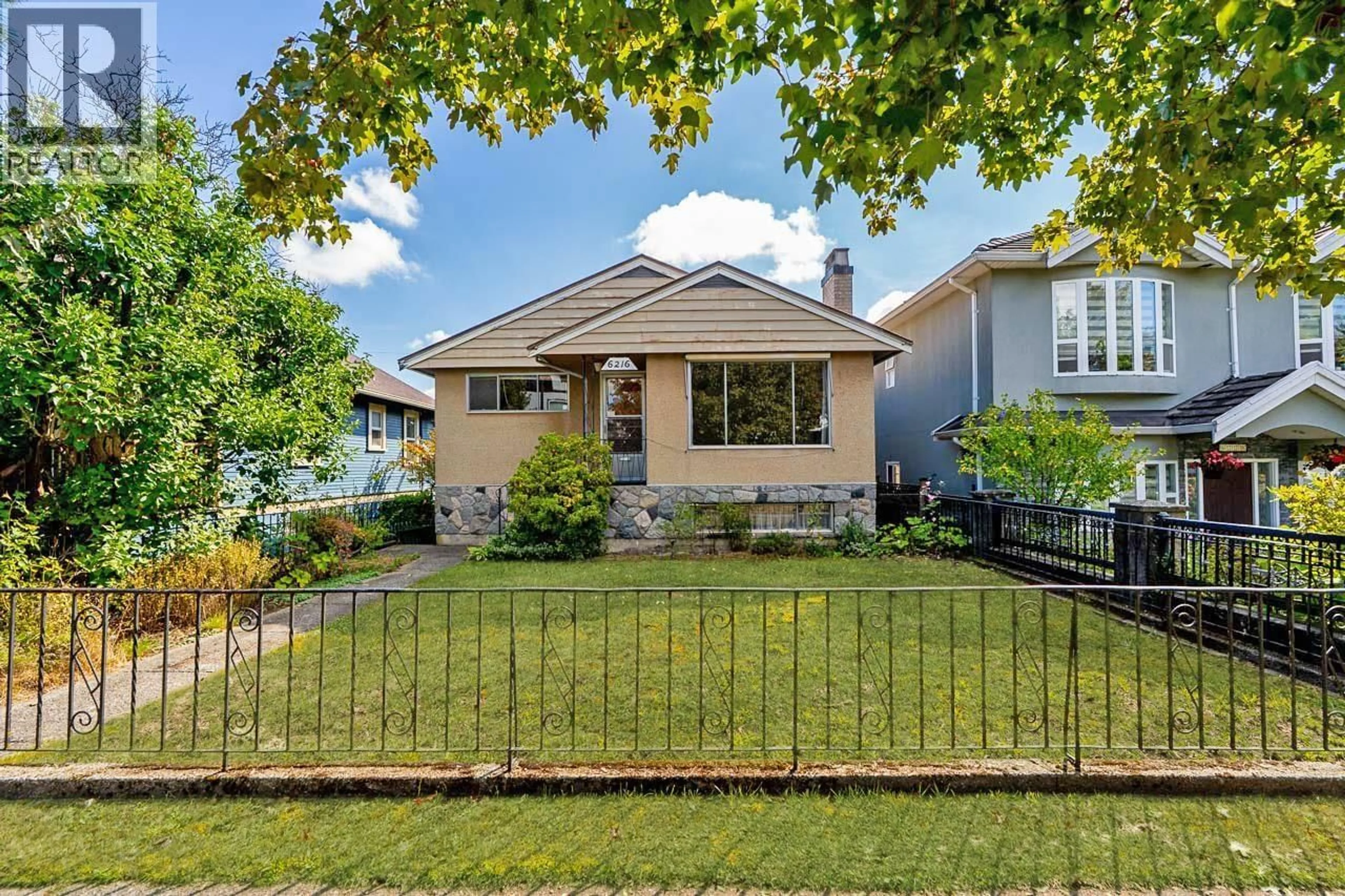 Home with brick exterior material, street for 6216 PRINCE ALBERT STREET, Vancouver British Columbia V5W3E4