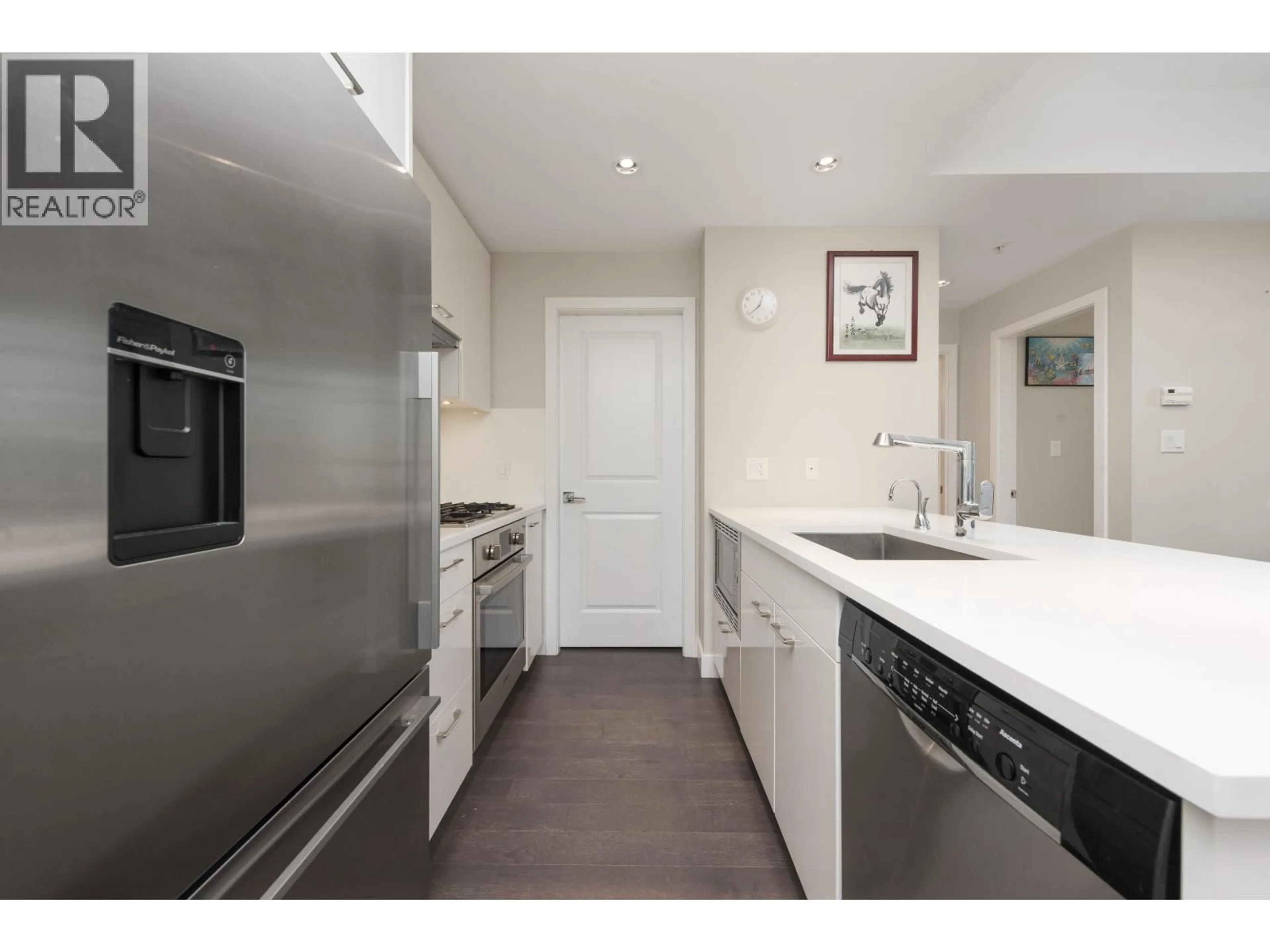 Standard kitchen, unknown for 205 - 6383 CAMBIE STREET, Vancouver British Columbia V5Z3B2
