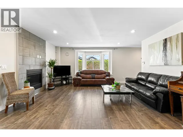 7535 BURGESS STREET, Burnaby 5