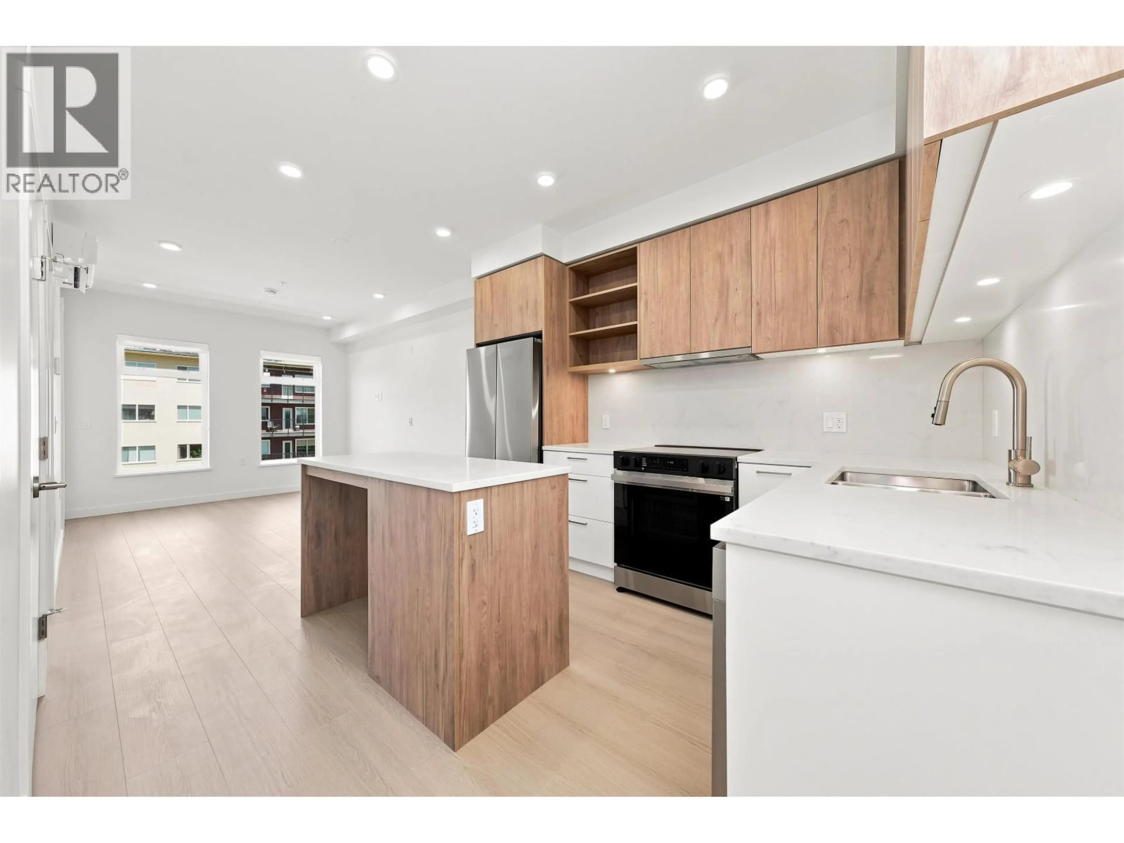 Open concept kitchen, unknown for 207 - 82 FIRST STREET, New Westminster British Columbia V3L0L8