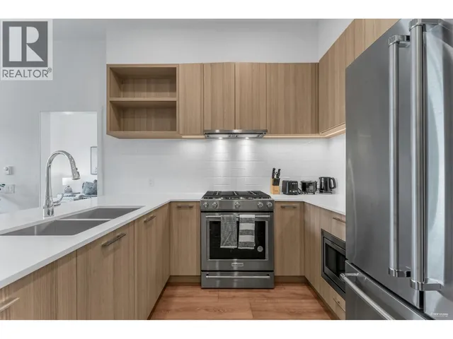 403 - 741 ANSKAR COURT, Coquitlam 2