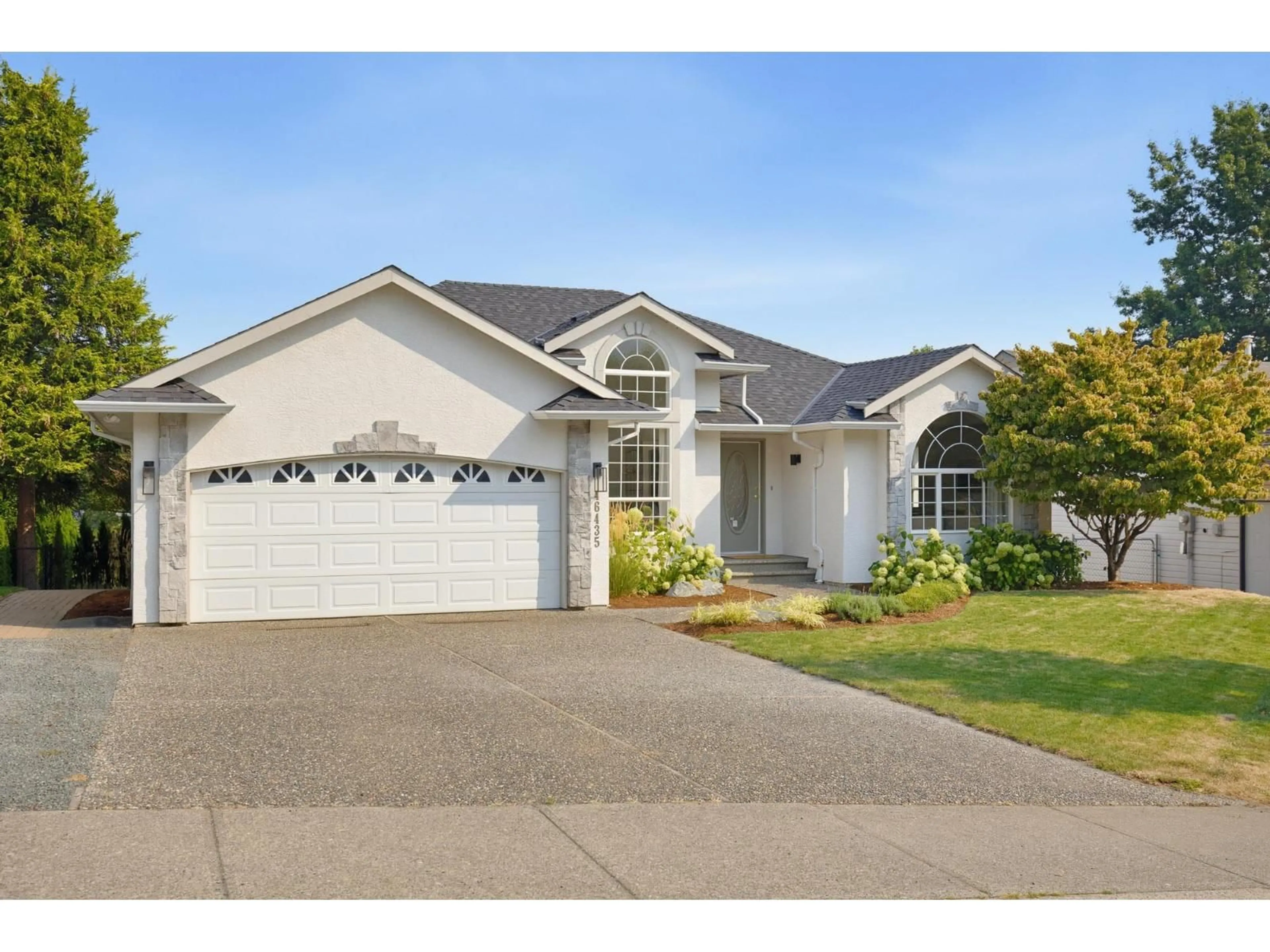 Home with vinyl exterior material, street for 46435 MULLINS ROAD, Chilliwack British Columbia V2R3Y7