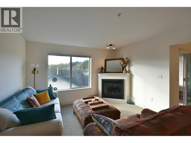 303 - 5711 EBBTIDE STREET, Sechelt 3