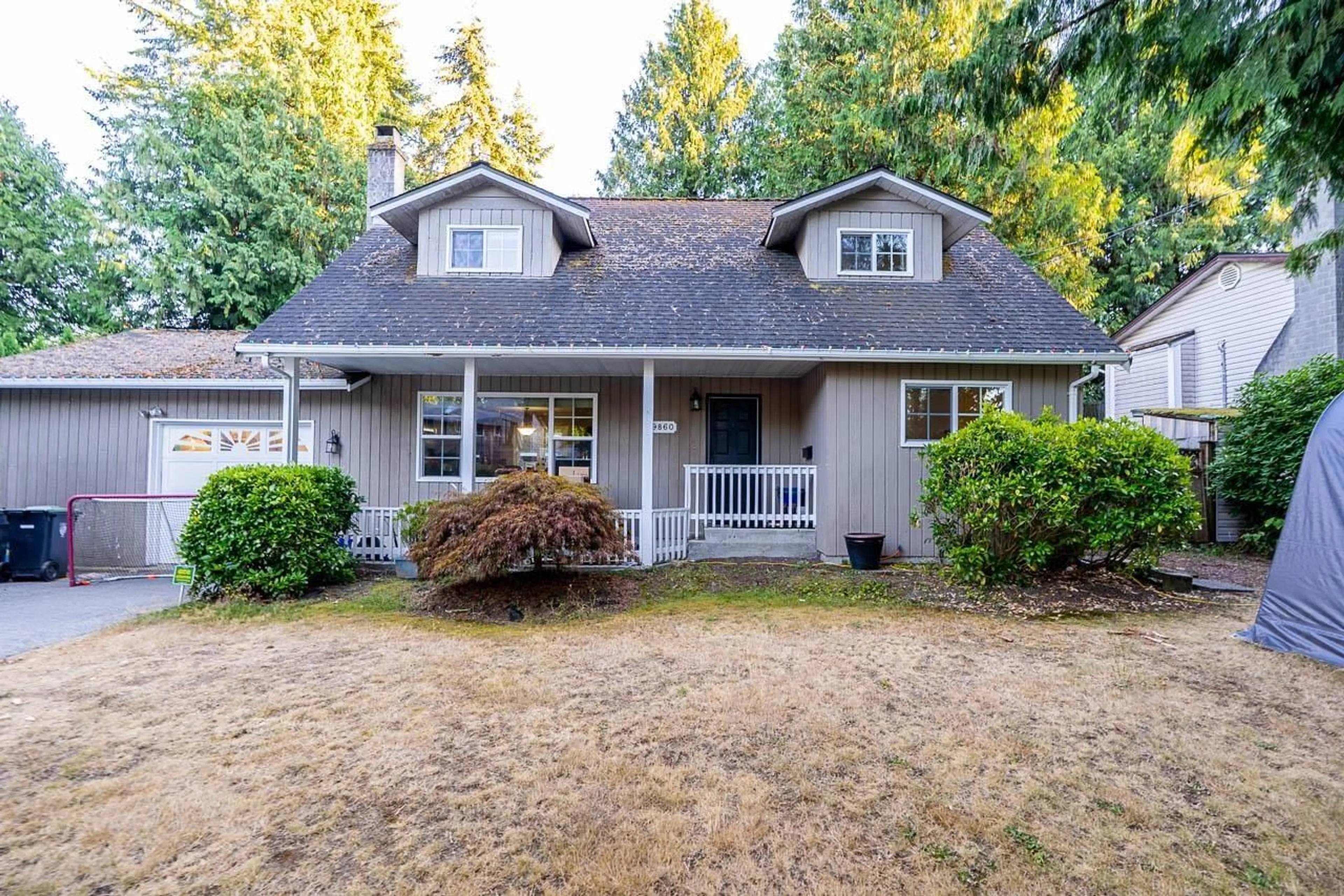 Home with vinyl exterior material, street for 19860 35 AVENUE, Langley British Columbia V3A2P6