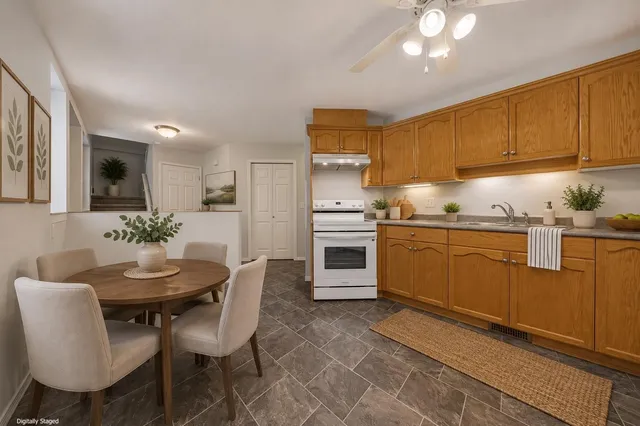 2 - 9408 HAZEL STREET, Chilliwack 2