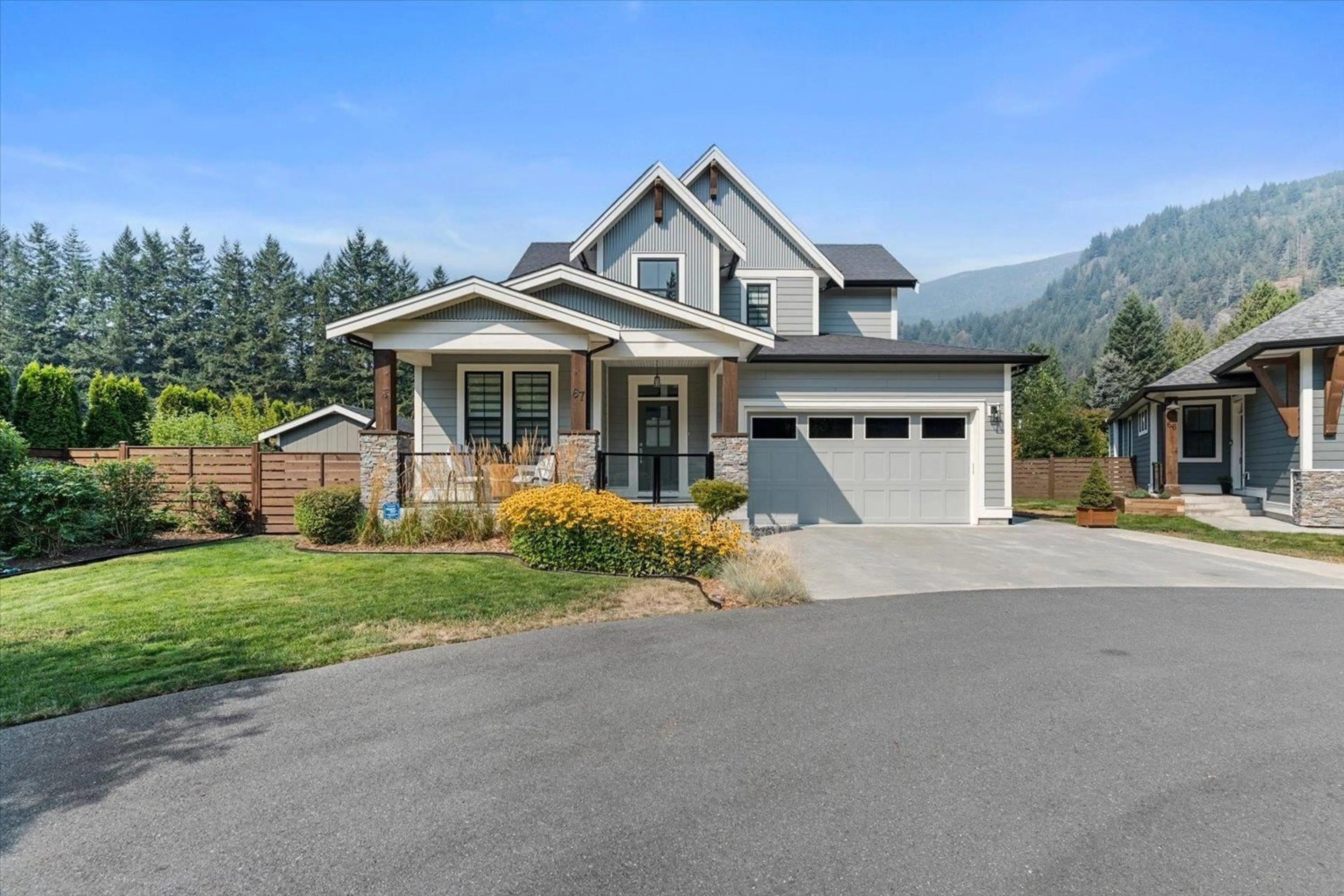 Home with vinyl exterior material, mountain view for 67 - 1885 COLUMBIA VALLEY ROAD, Lindell Beach British Columbia V2R1J8