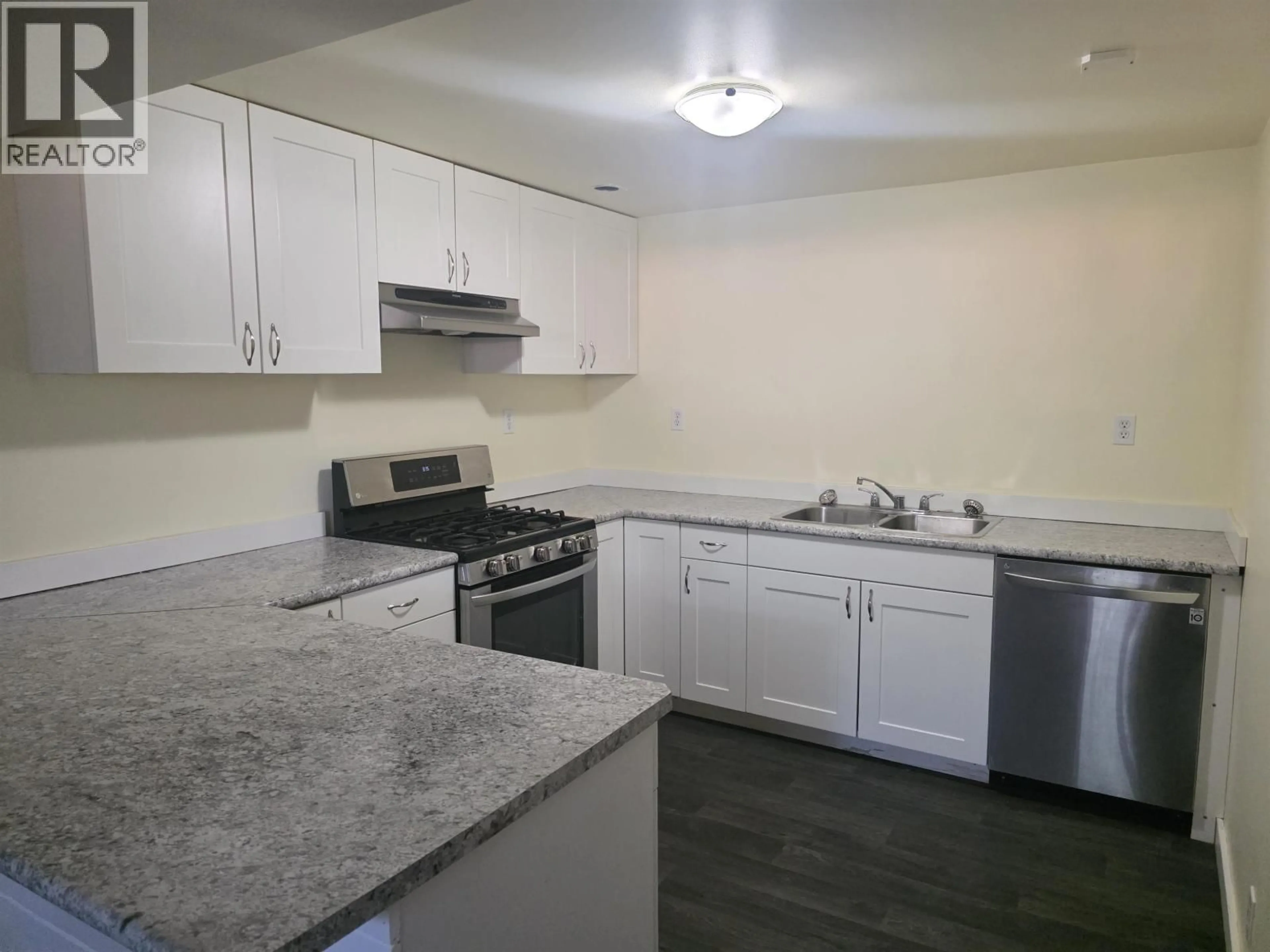 Standard kitchen, unknown for 332 VANDERVIEW DRIVE, Vanderhoof British Columbia V0J3A2