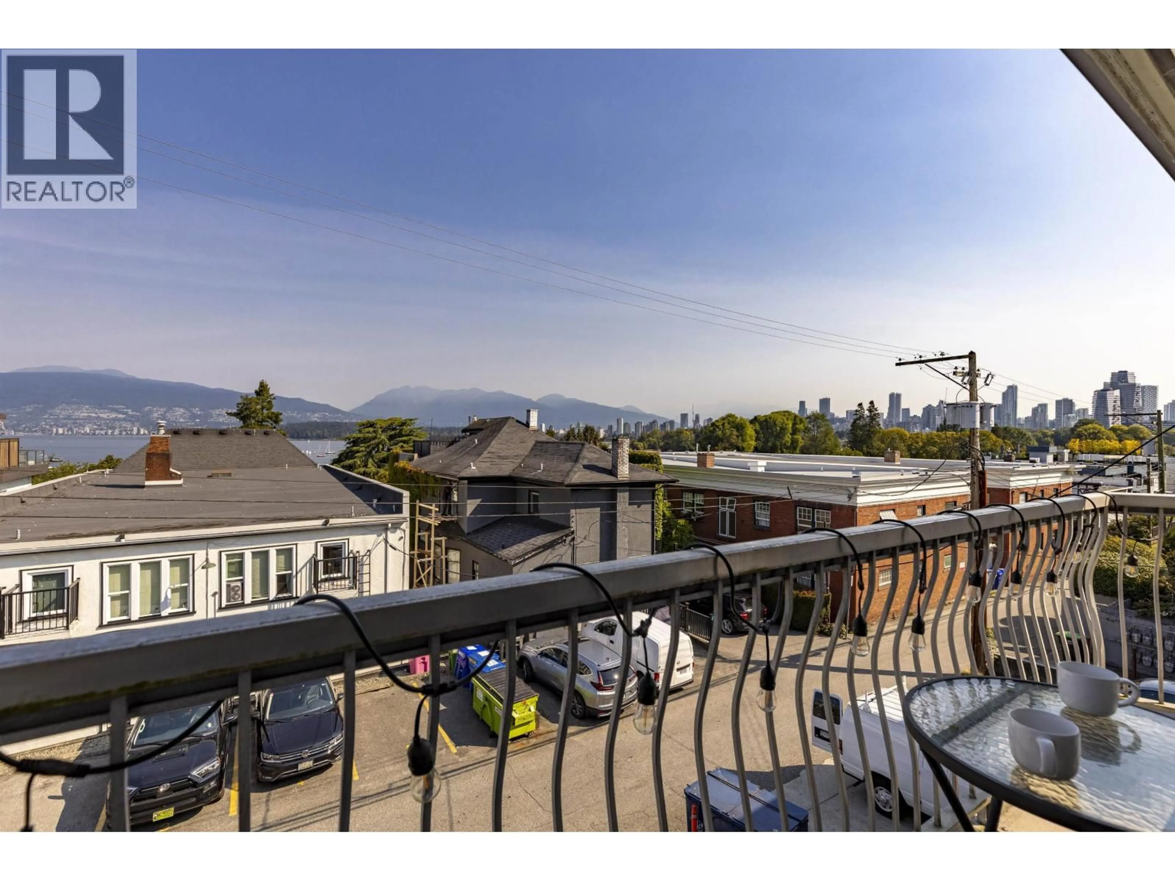 Balcony in the apartment, unknown for 307 - 2335 YORK AVENUE, Vancouver British Columbia V6K1C8