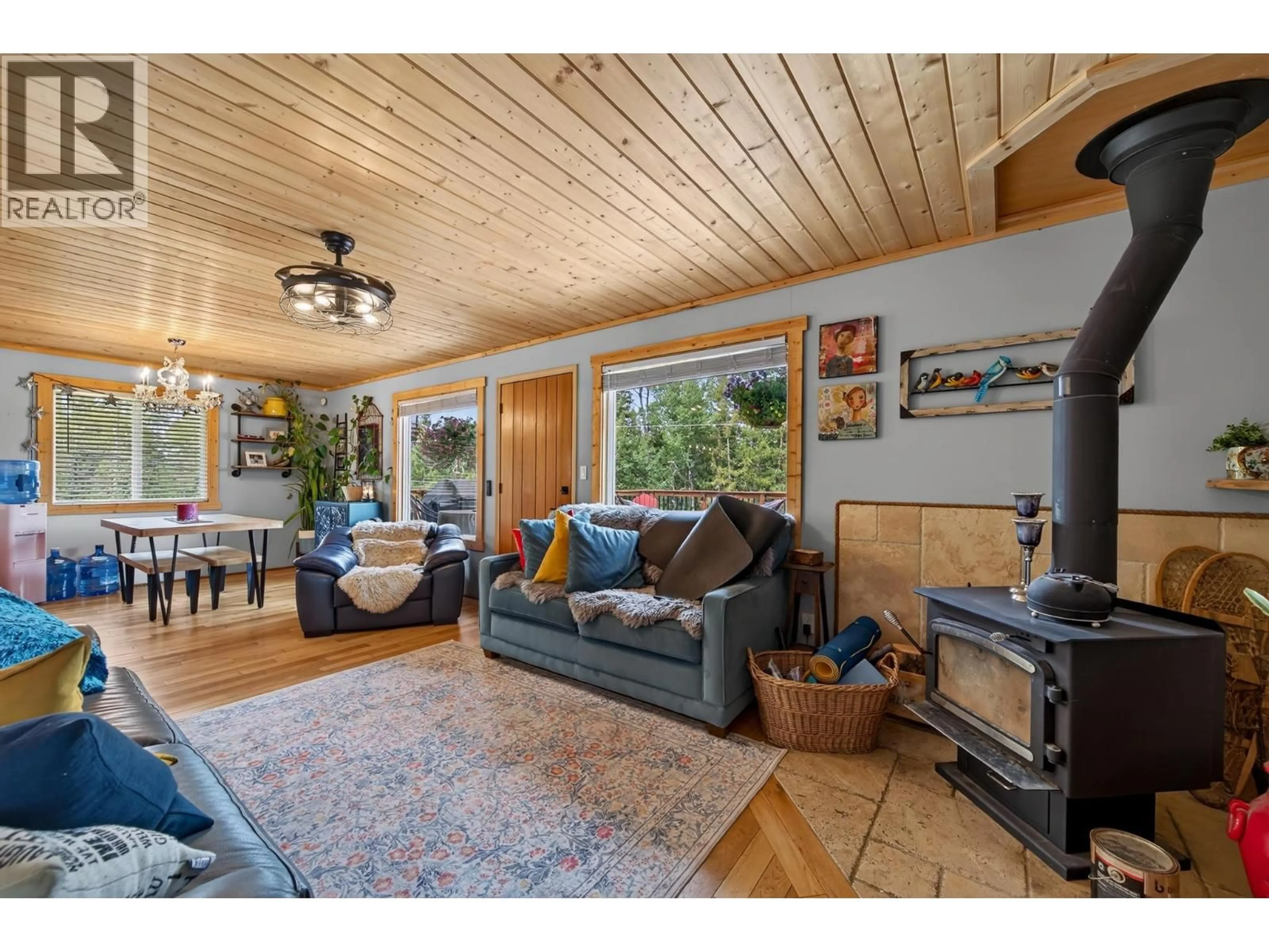 Living room with furniture, unknown for 6294 MULLIGAN DRIVE, Horse Lake British Columbia V0K2E3