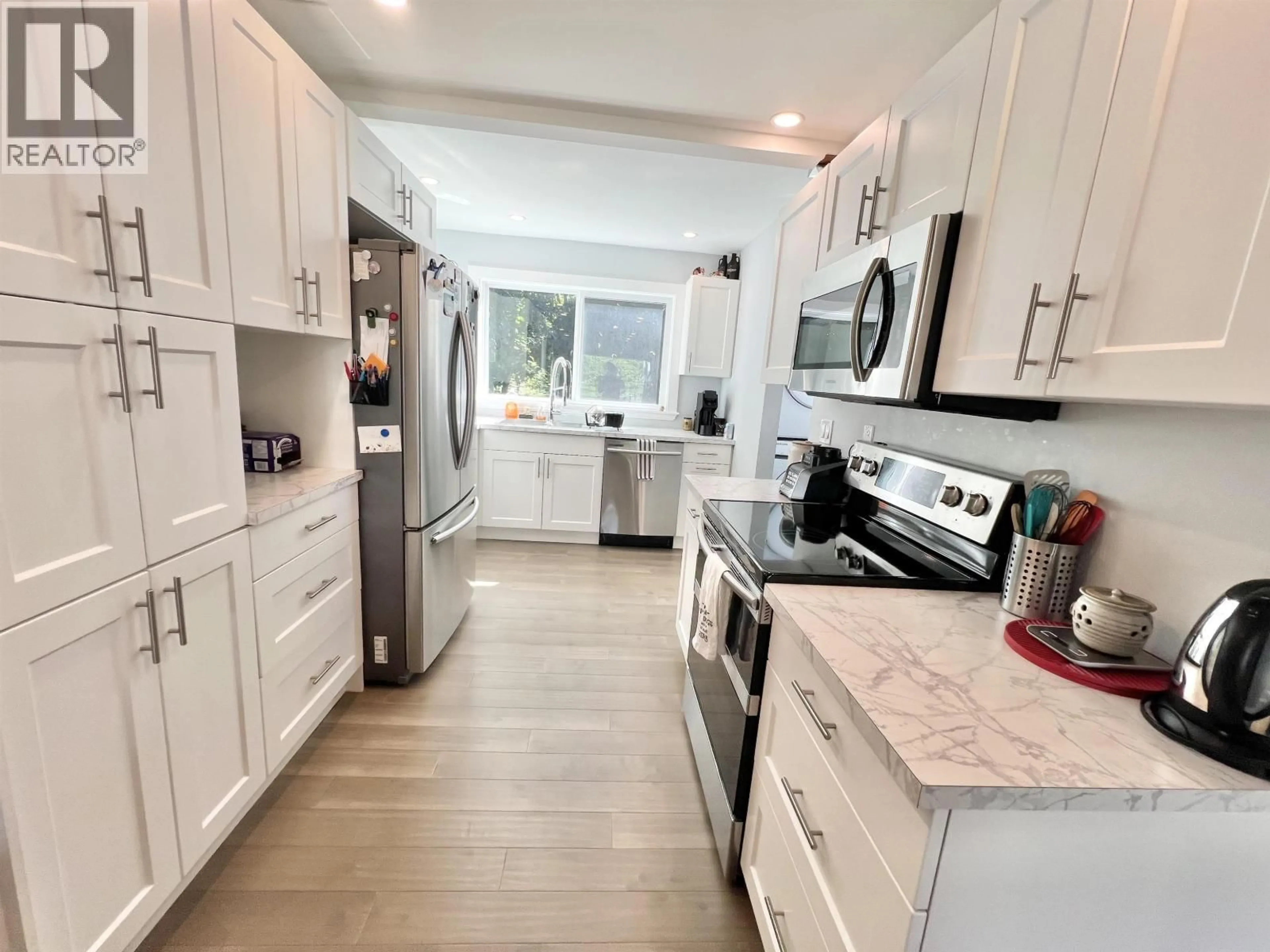 Open concept kitchen, unknown for 1244 8TH AVENUE, Prince Rupert British Columbia V8J2N7