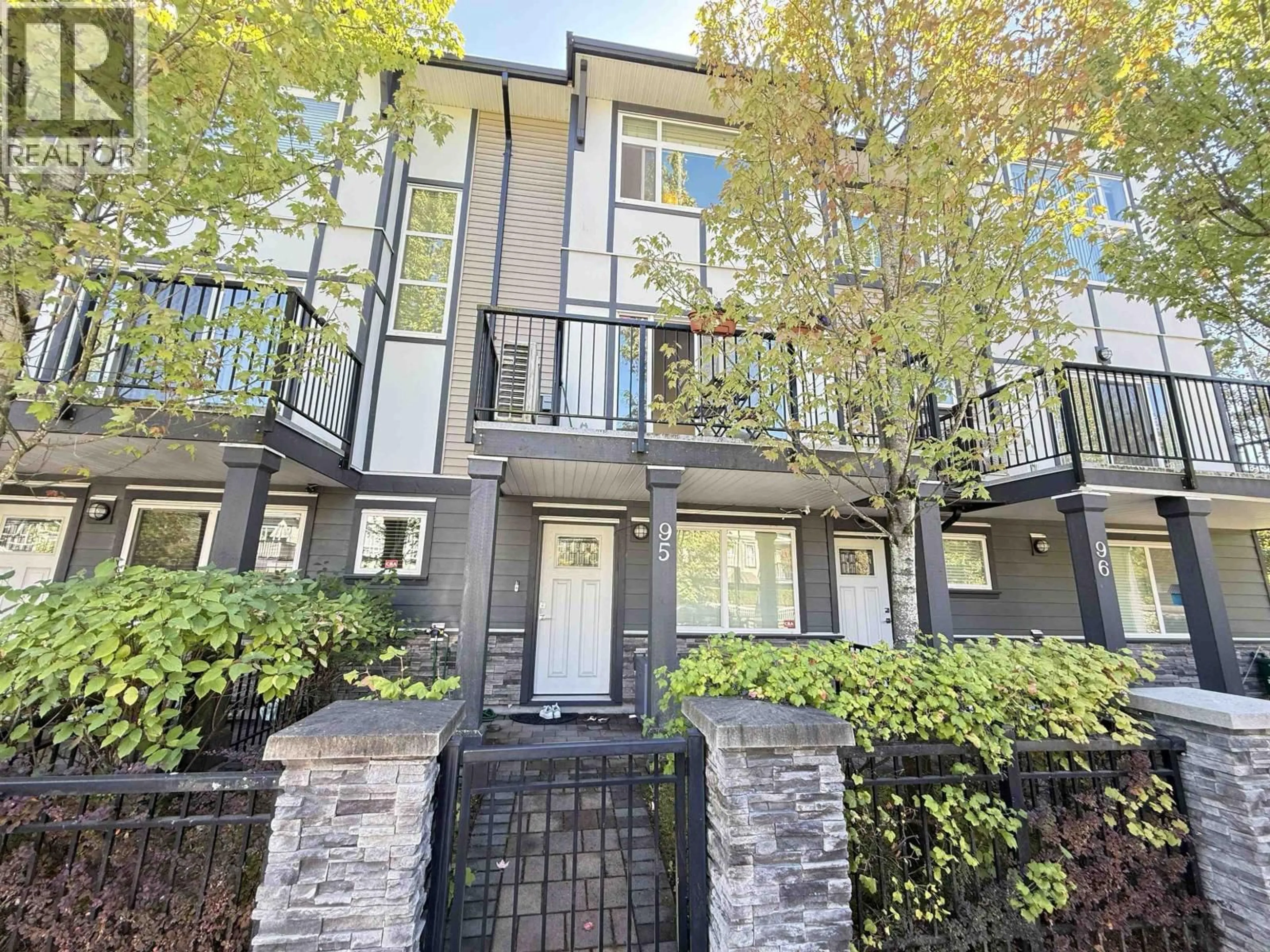 A pic from outside/outdoor area/front of a property/back of a property/a pic from drone, street for 95 - 9680 ALEXANDRA ROAD, Richmond British Columbia V6X0P2