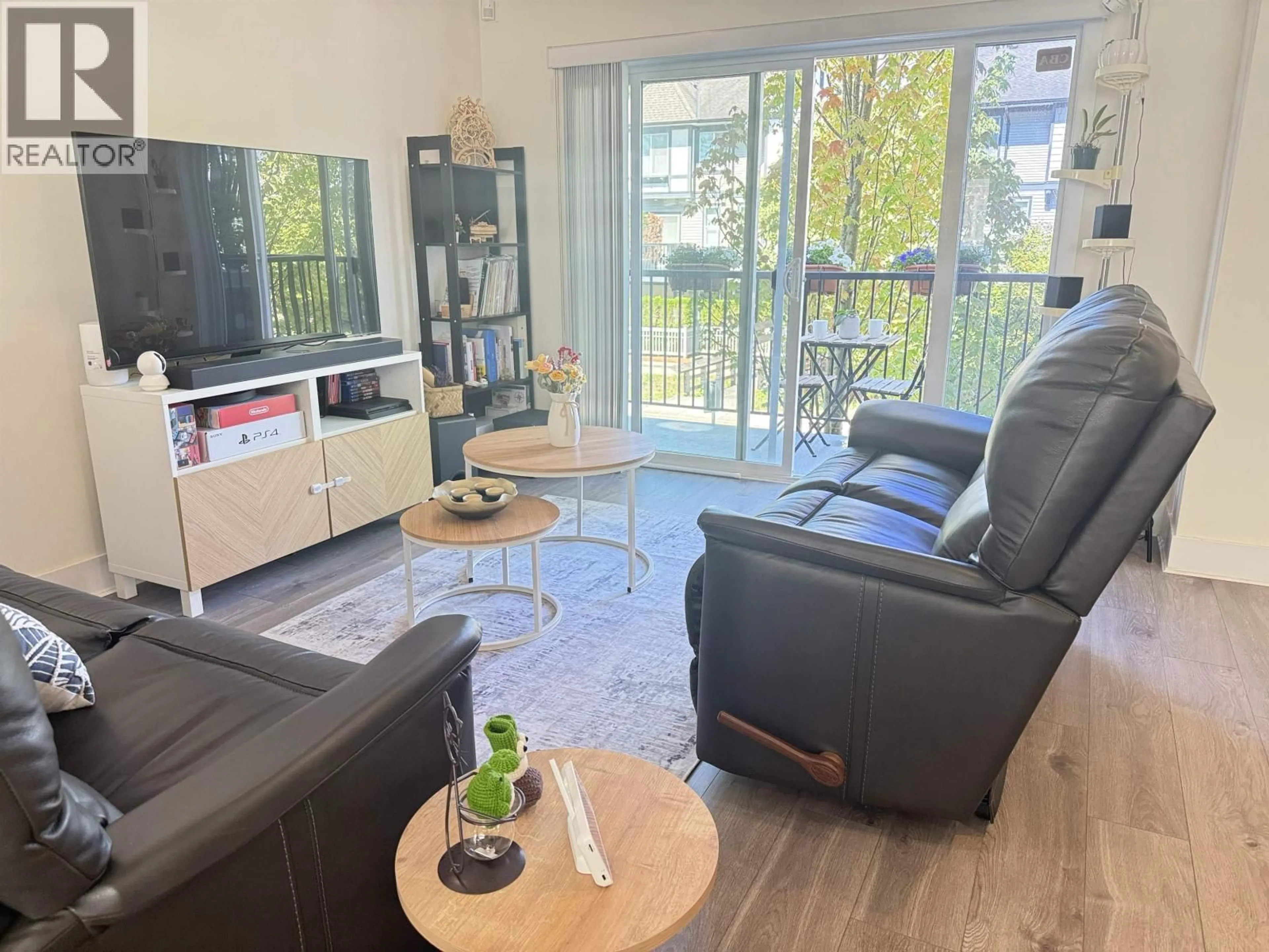 Living room with furniture, unknown for 95 - 9680 ALEXANDRA ROAD, Richmond British Columbia V6X0P2