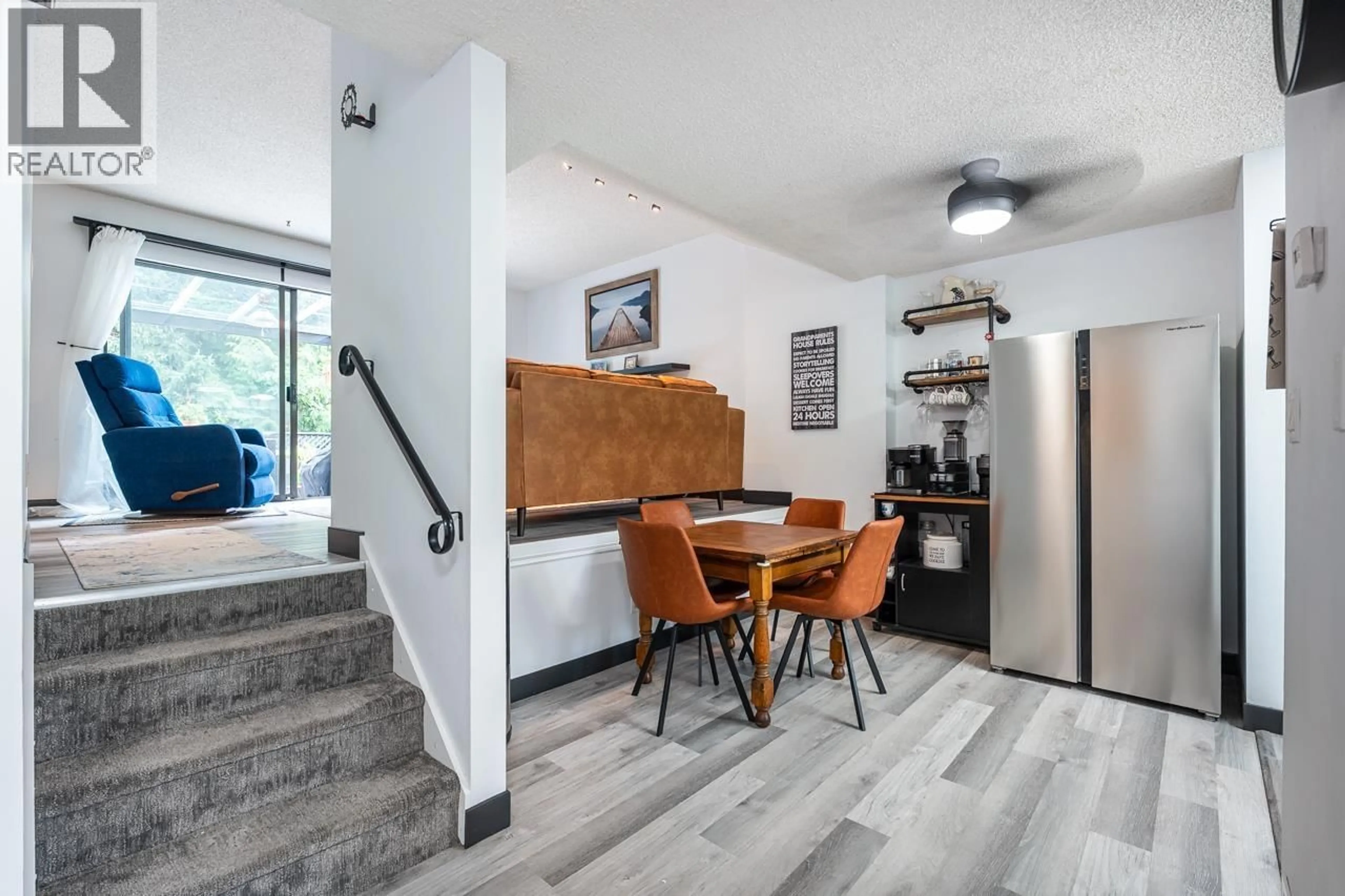 Open concept kitchen, unknown for 119 - 511 GATENSBURY STREET, Coquitlam British Columbia V3J5E7