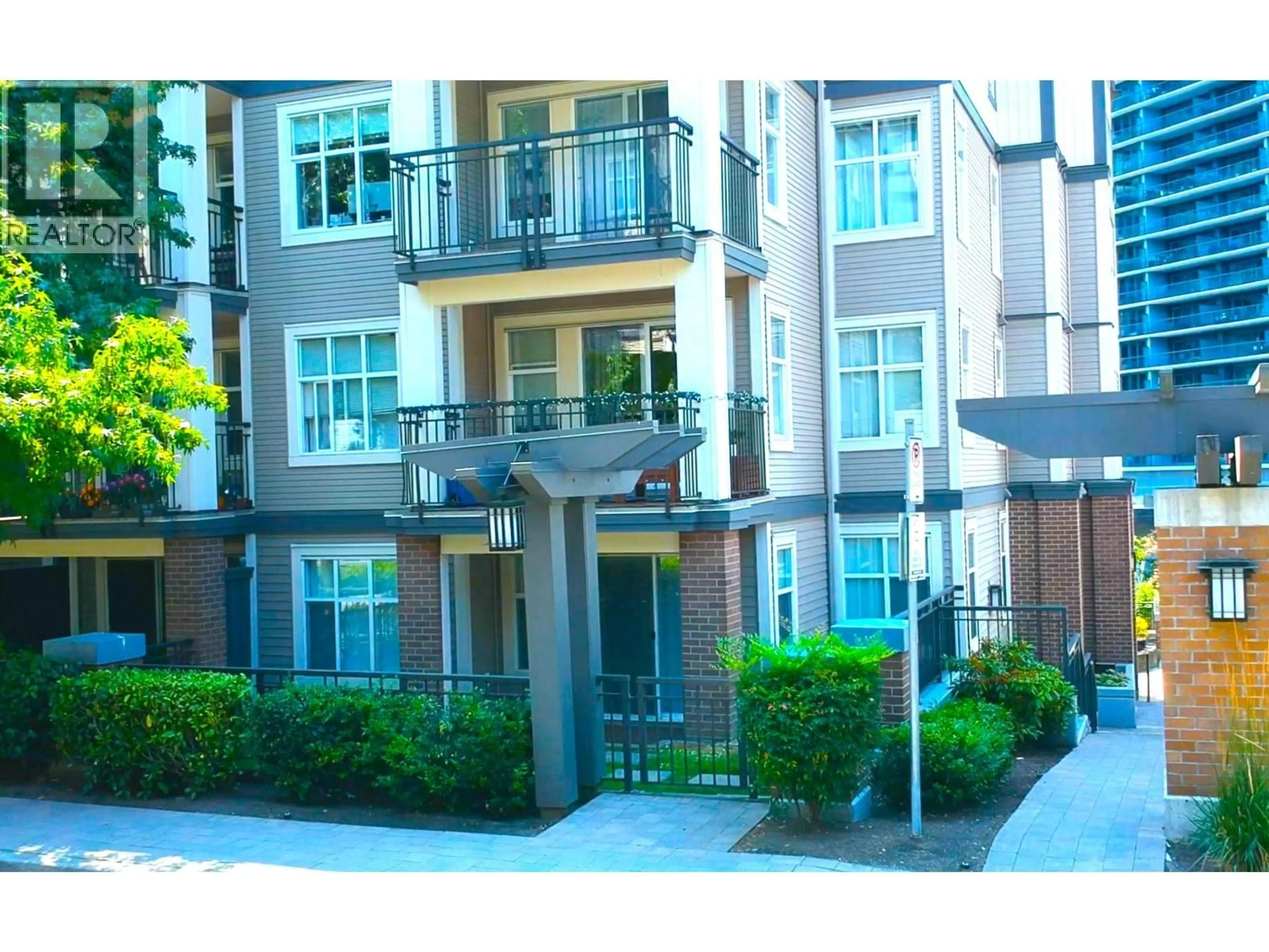Unknown for 106 - 4788 BRENTWOOD DRIVE, Burnaby British Columbia V5C0C5