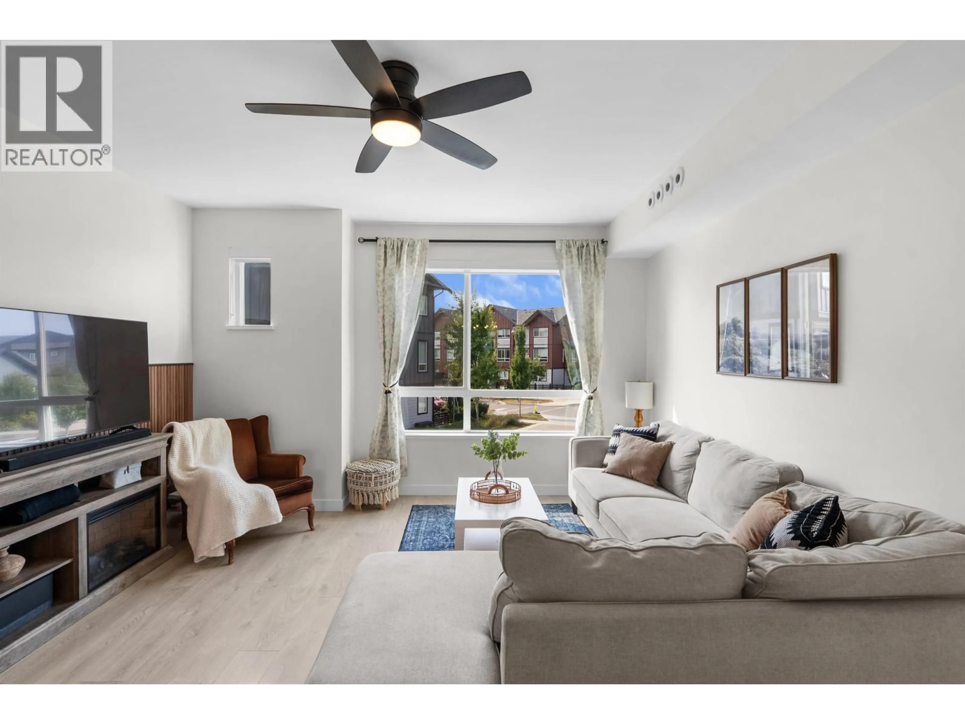 Living room with furniture, unknown for 32 - 4375 CORMORANT WAY, Delta British Columbia V4M0G3