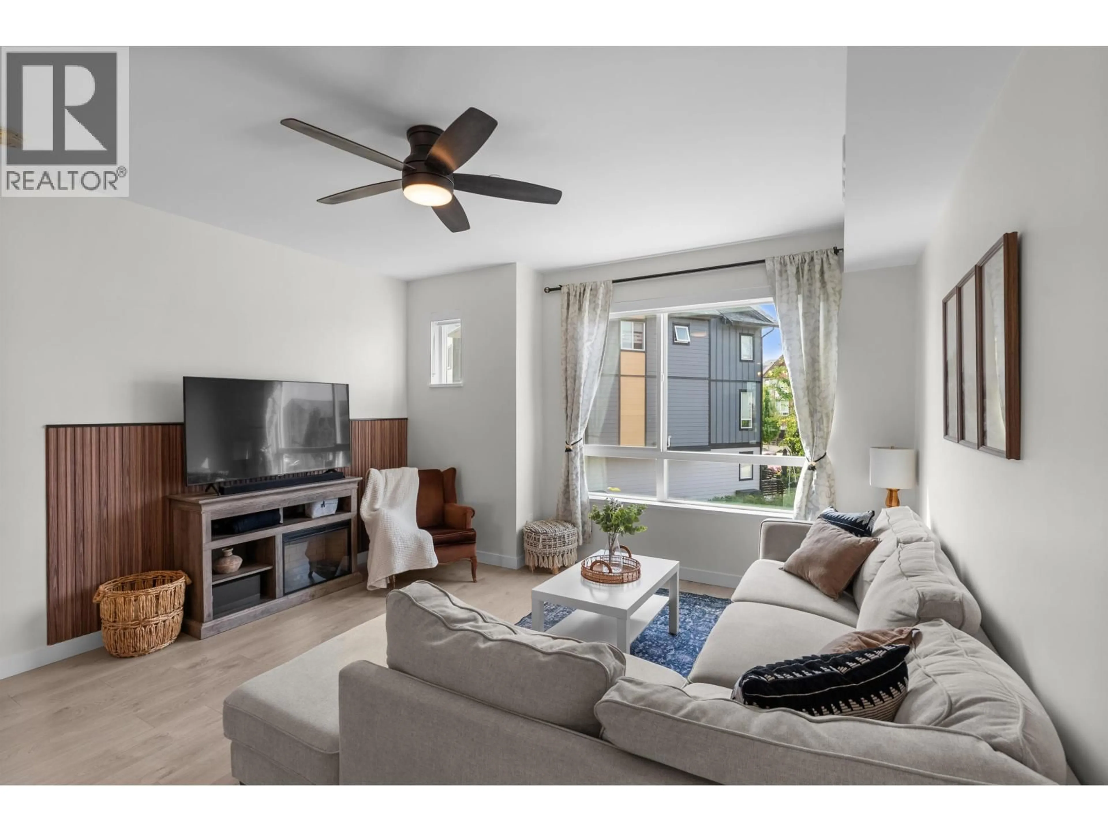 Living room with furniture, unknown for 32 - 4375 CORMORANT WAY, Delta British Columbia V4M0G3