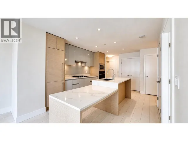 405 - 3538 SAWMILL CRESCENT, Vancouver 2