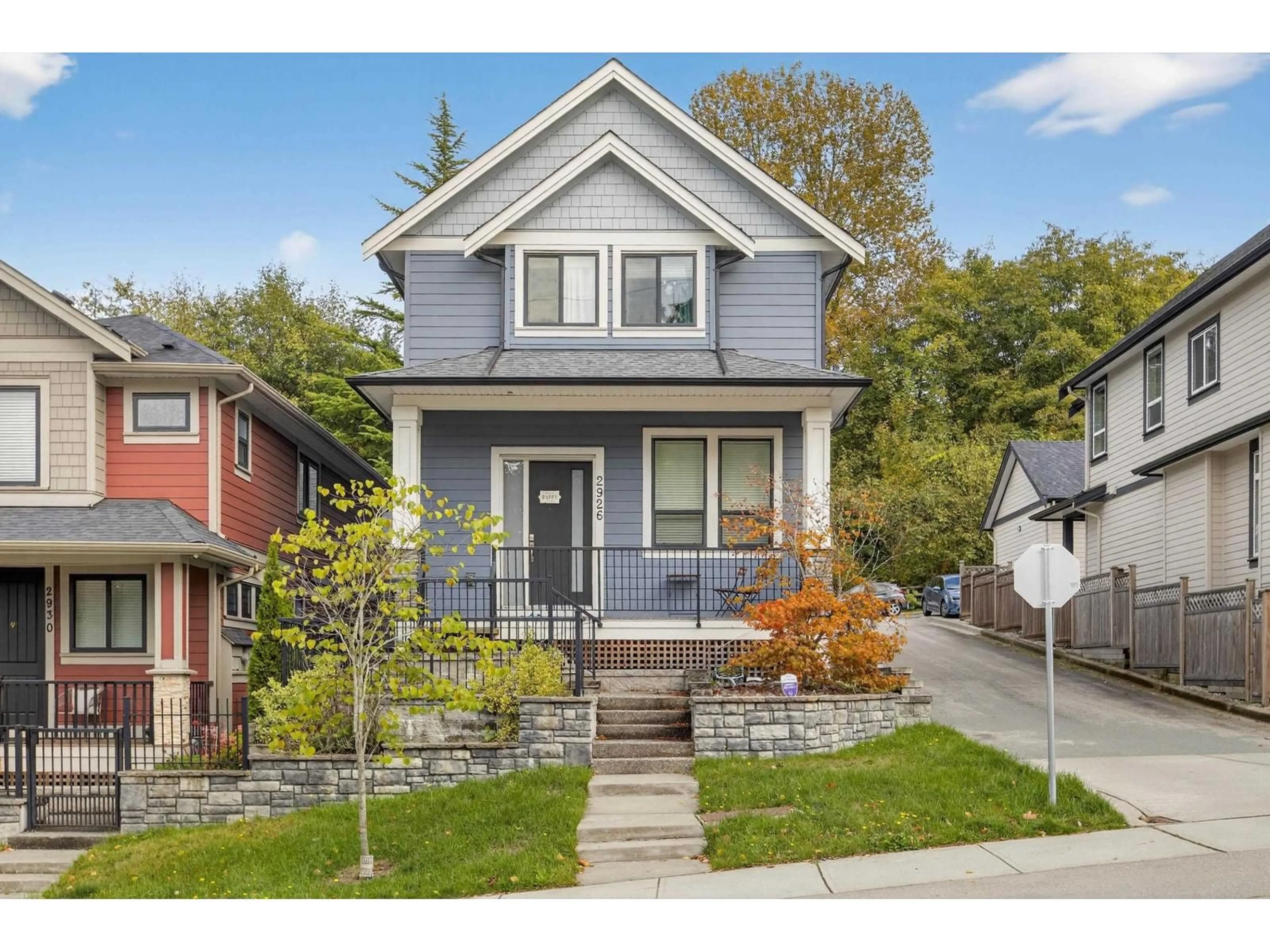 Home with vinyl exterior material, street for 2926 160 STREET, Surrey British Columbia V3Z3W1