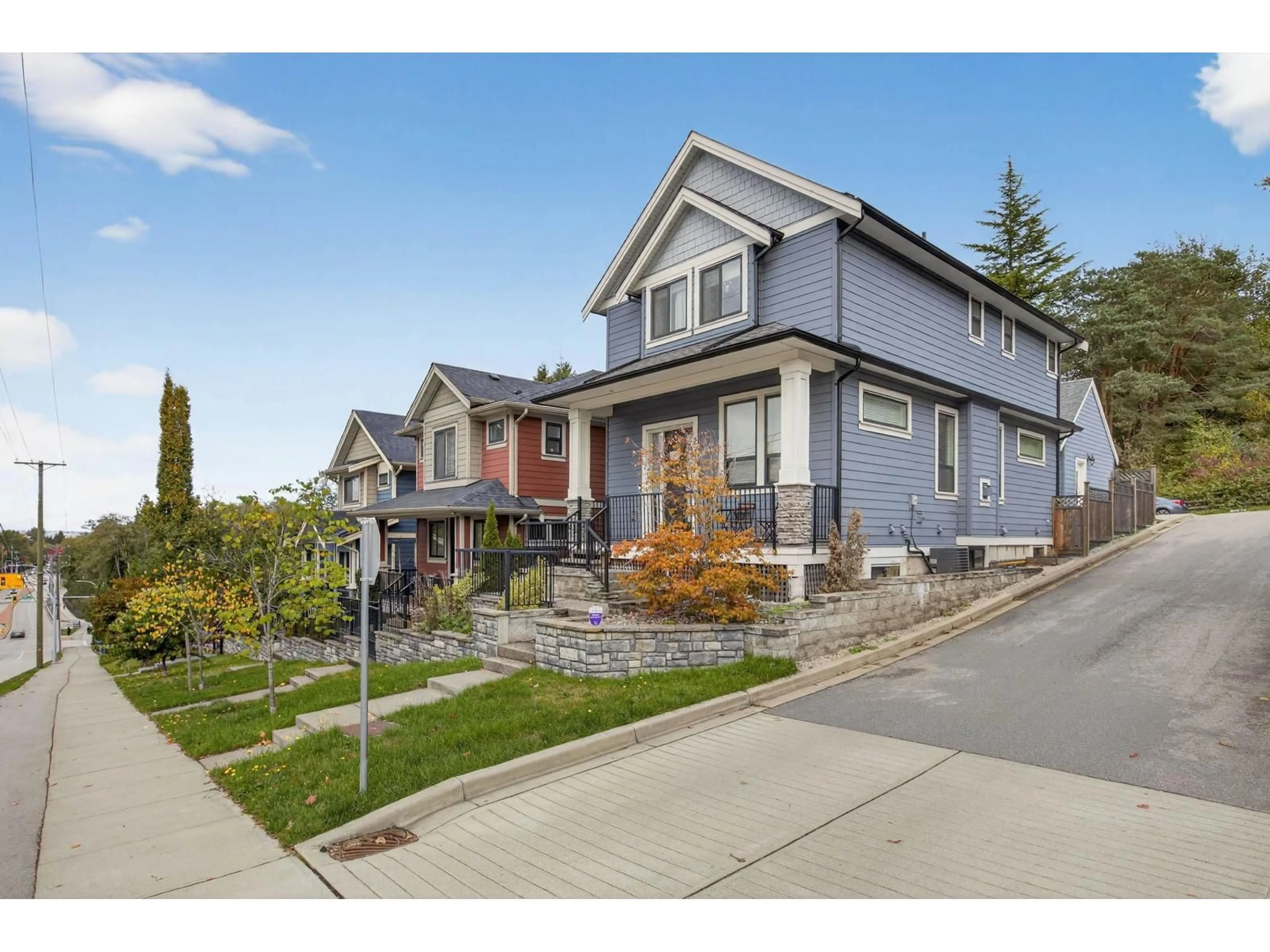 Home with vinyl exterior material, street for 2926 160 STREET, Surrey British Columbia V3Z3W1